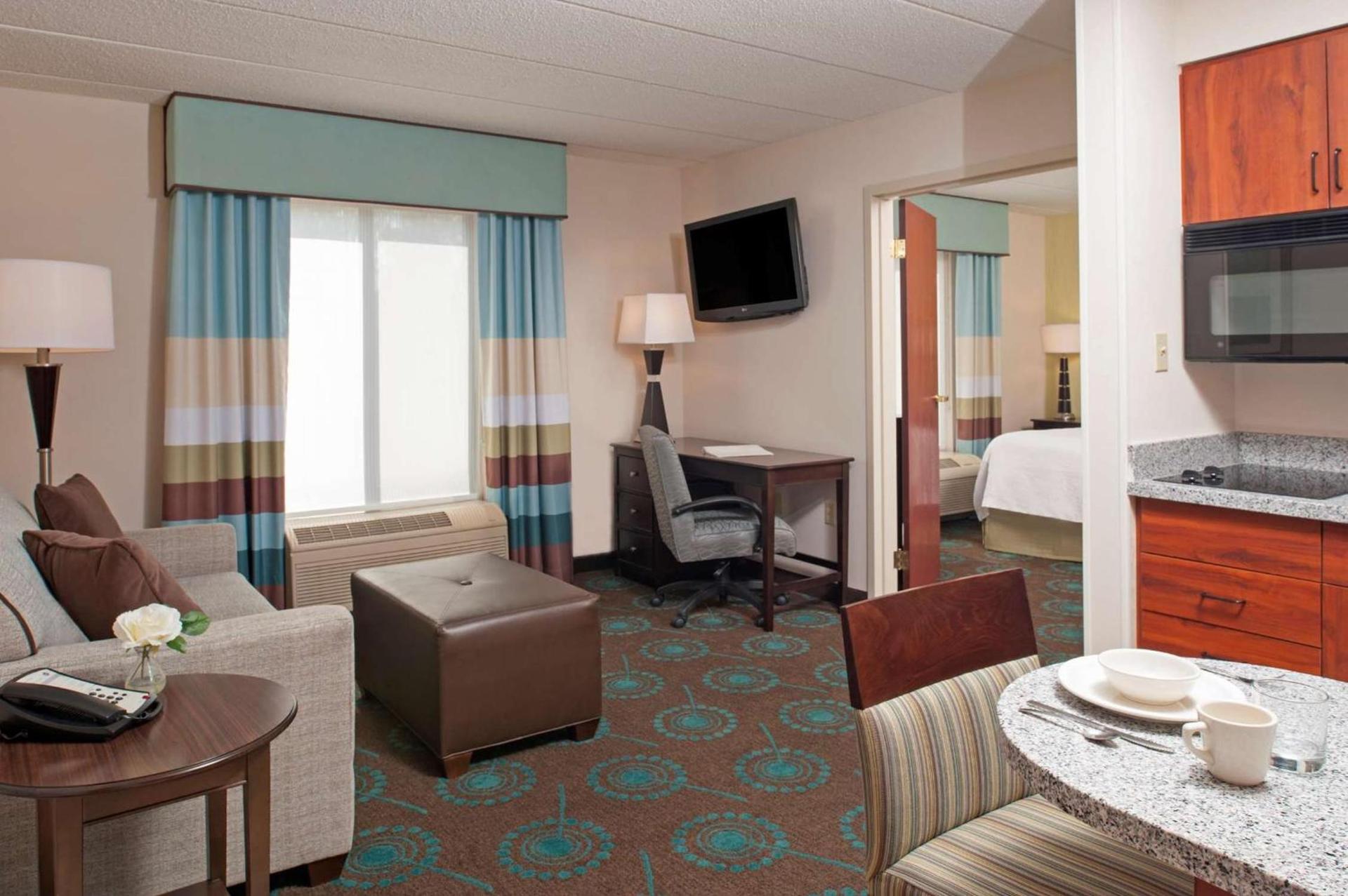 Hampton Inn & Suites Kokomo photo 6