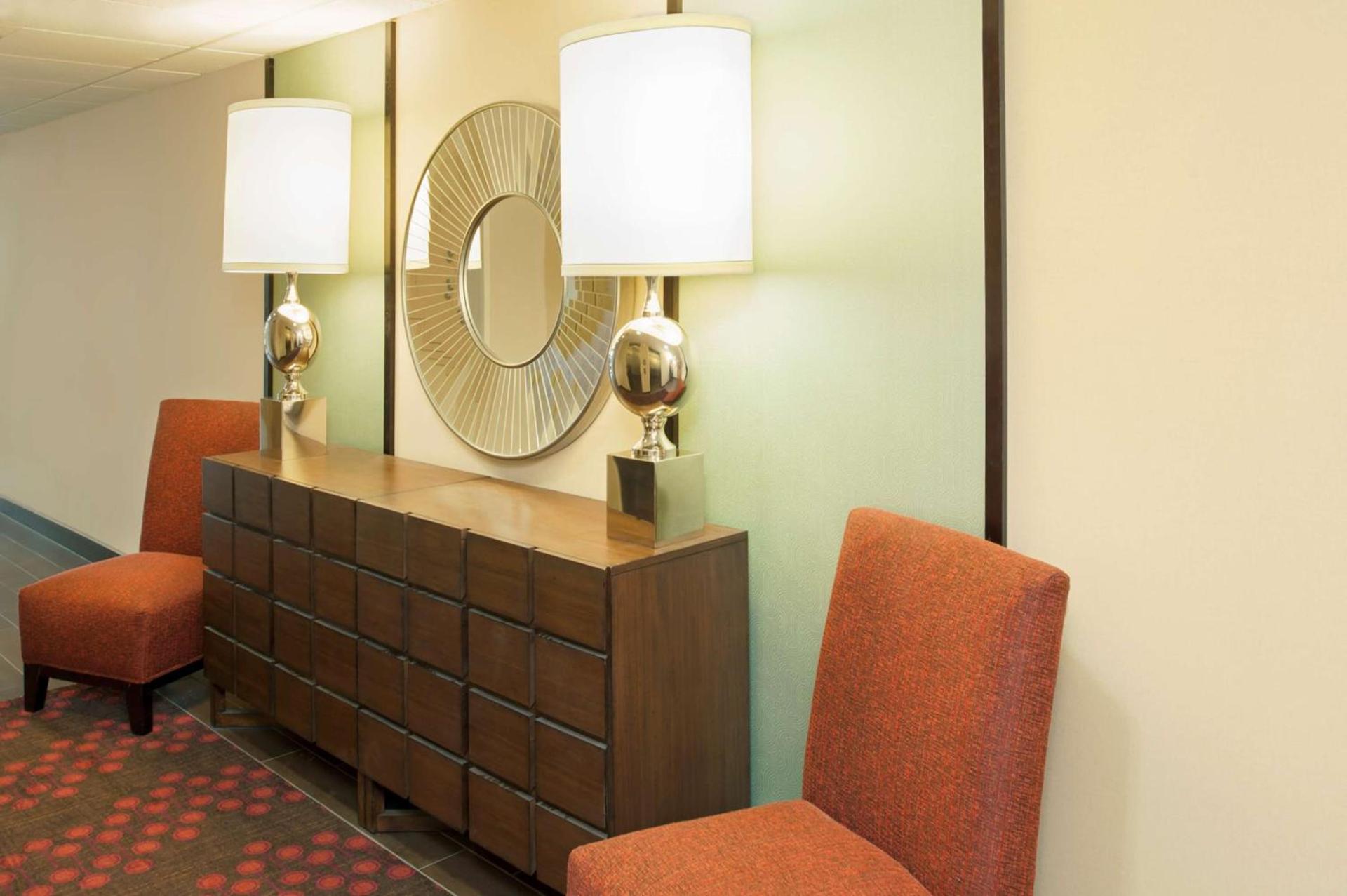 Hampton Inn Muskegon photo 5