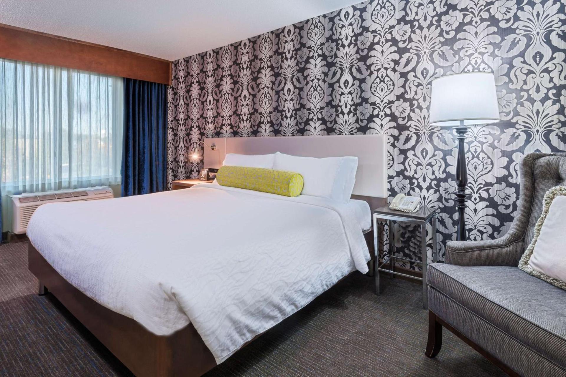 Hilton Garden Inn Westbury photo 31