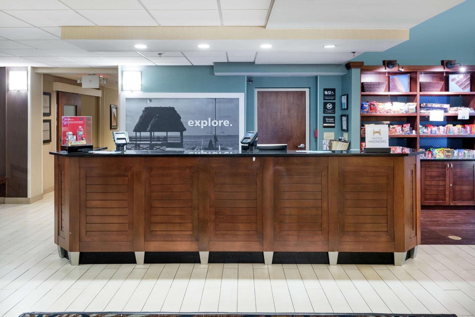 Hampton Inn Morehead City photo 4