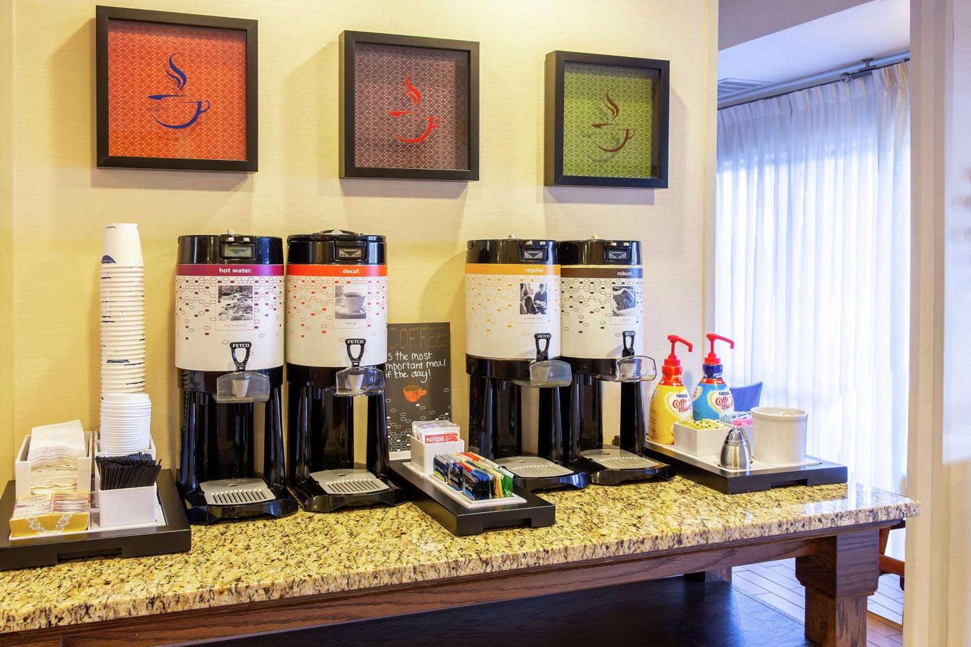 Hampton Inn Minneapolis-Burnsville photo 4