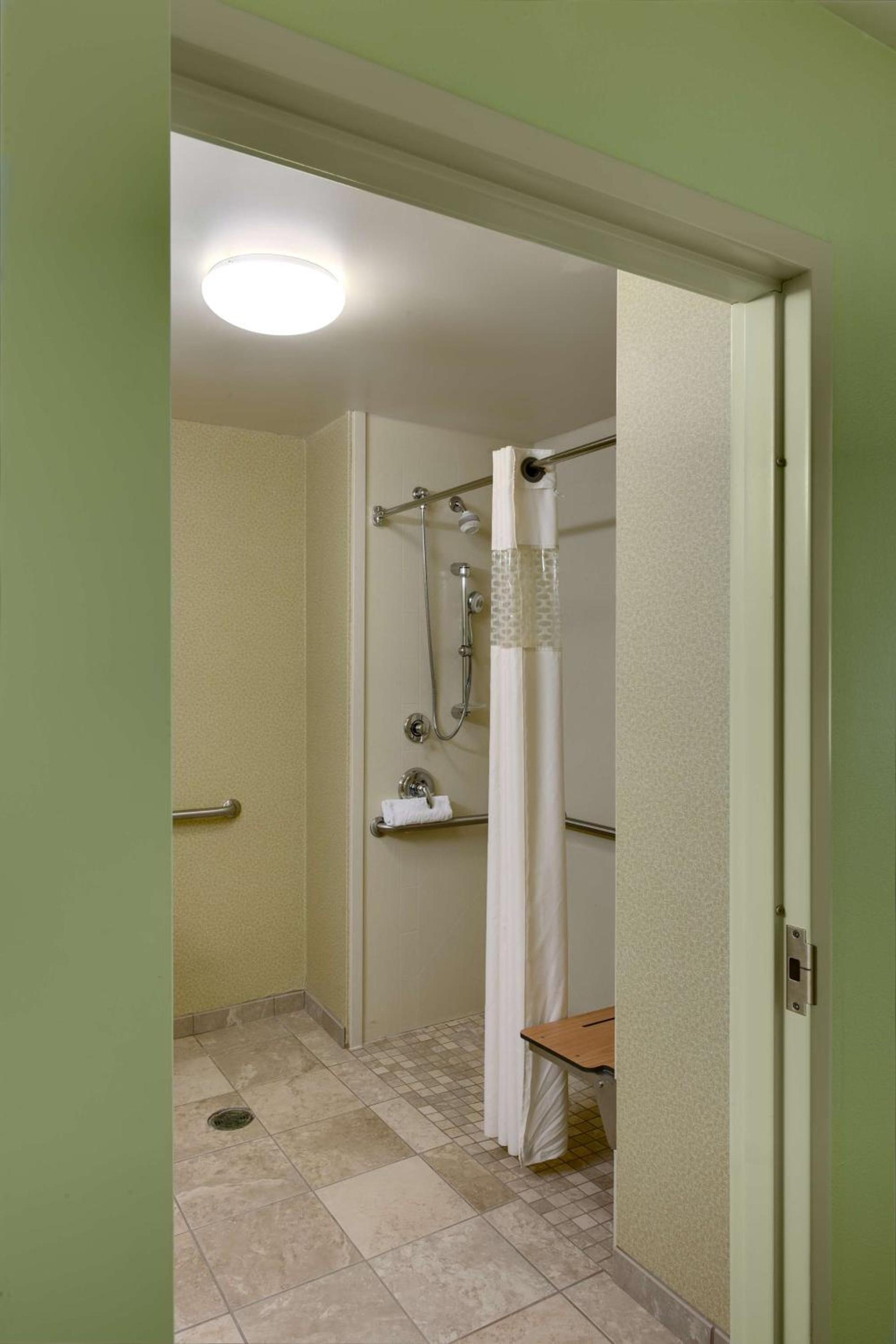 Hampton Inn & Suites Moline-Quad City Int'l Aprt photo 22