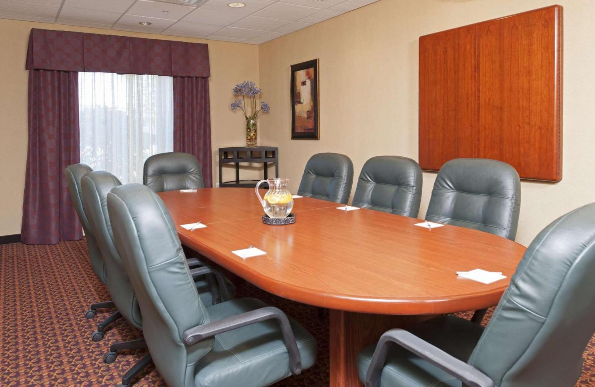 Hampton Inn & Suites Moline-Quad City Int'l Aprt photo 25