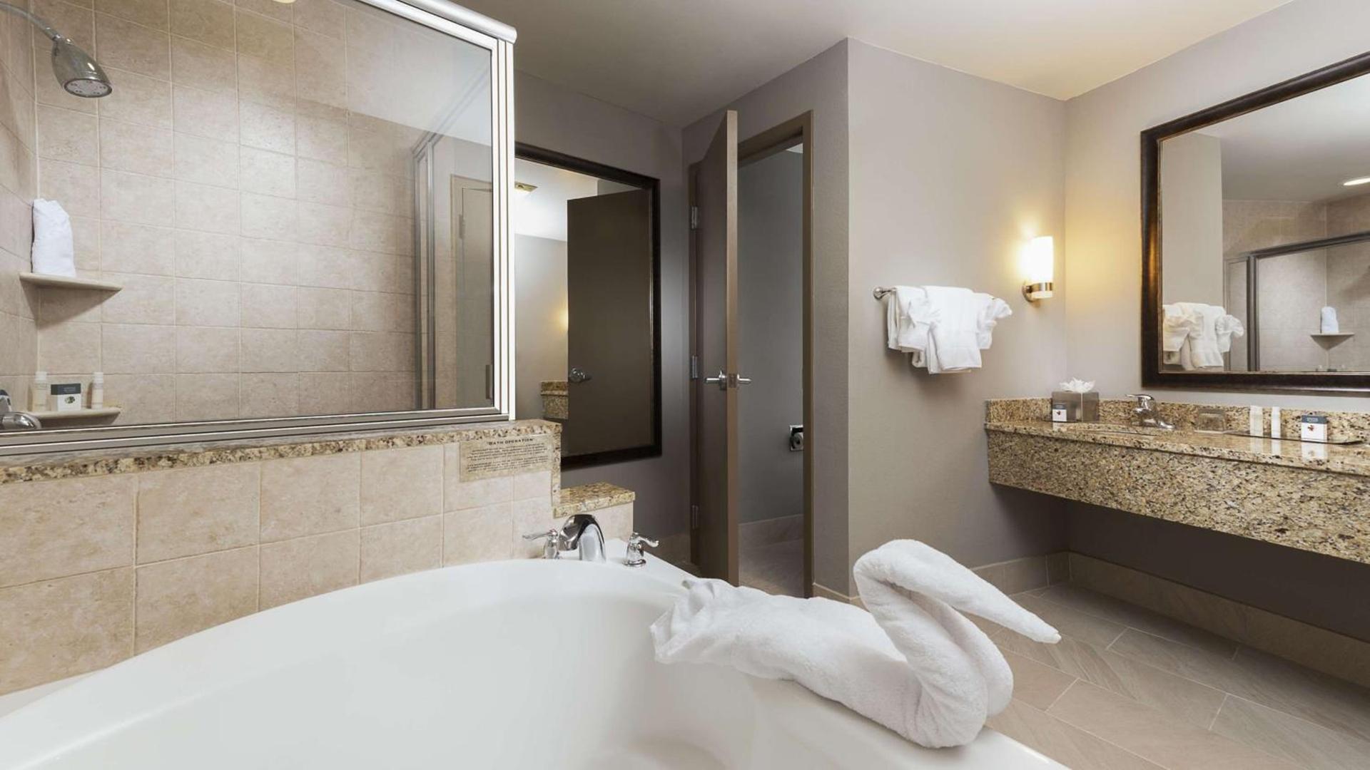 DoubleTree by Hilton Hotel West Palm Beach Airport photo 13