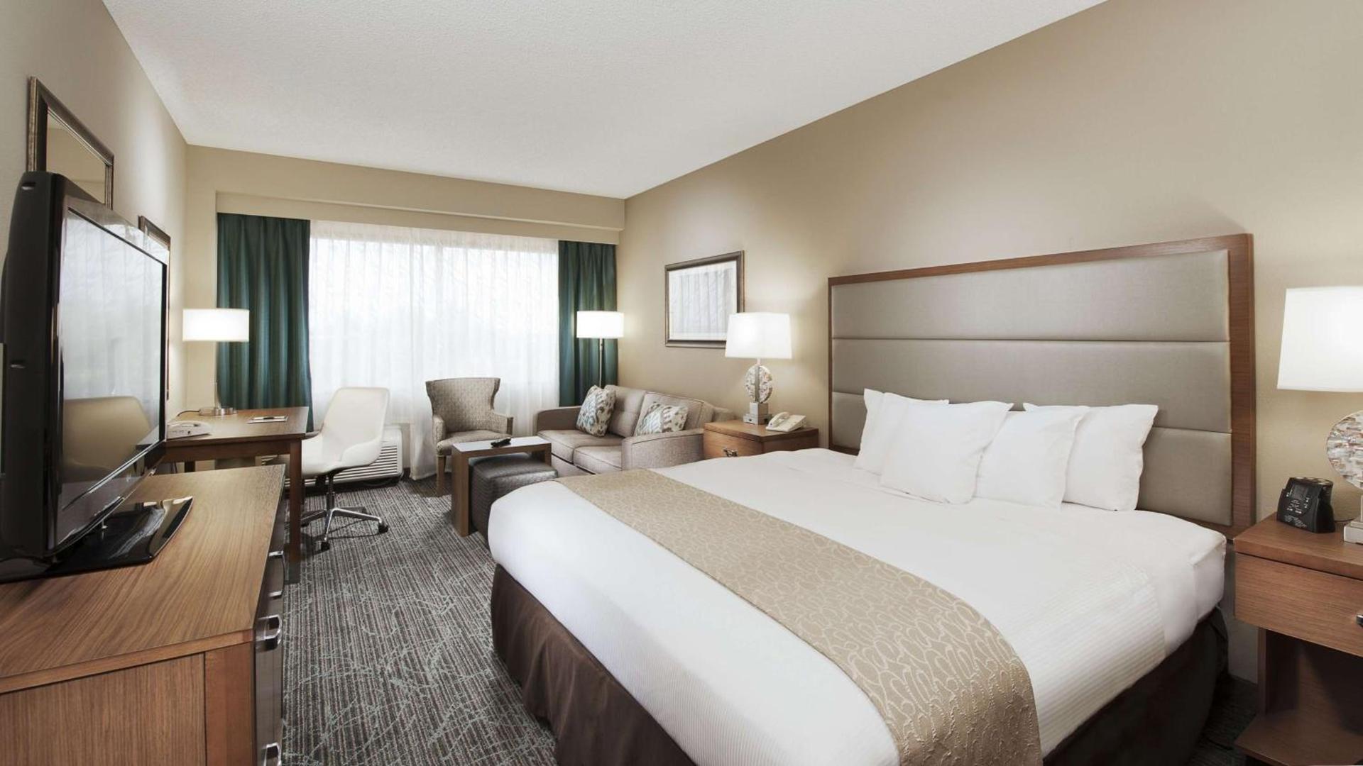 DoubleTree by Hilton Hotel West Palm Beach Airport photo 20