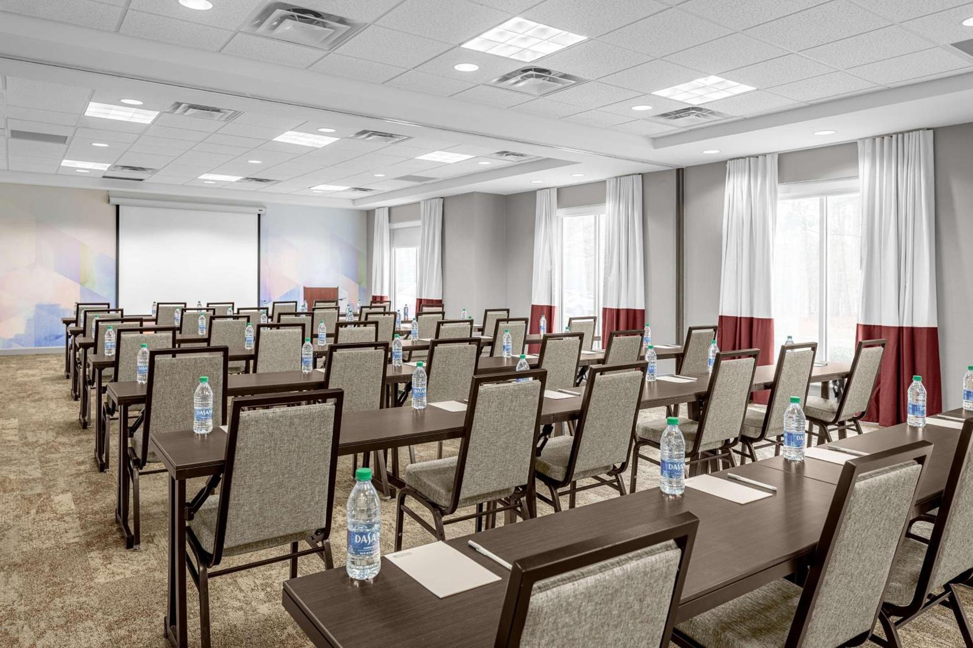 Hilton Garden Inn Raleigh Durham Airport photo 19