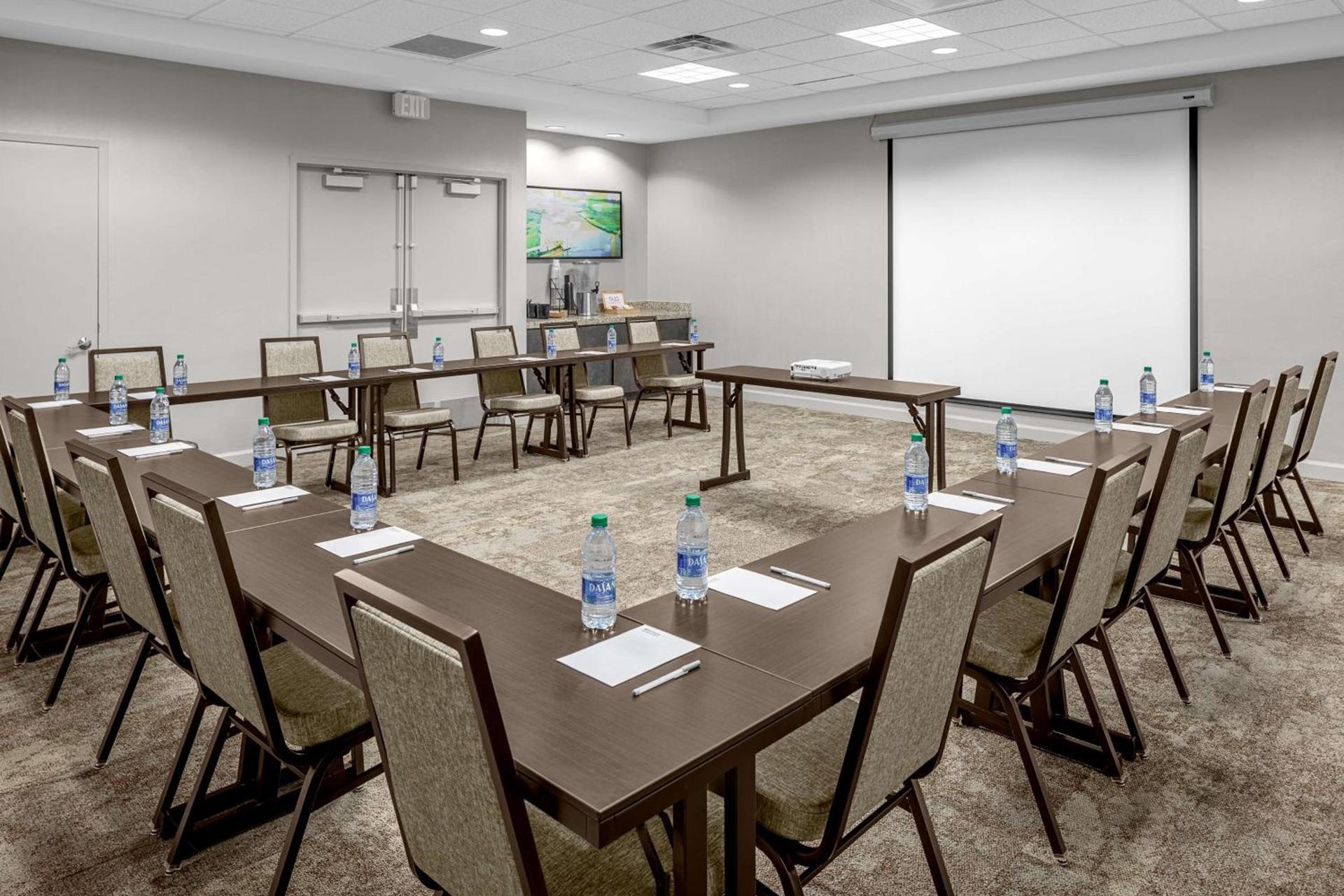 Hilton Garden Inn Raleigh Durham Airport photo 20