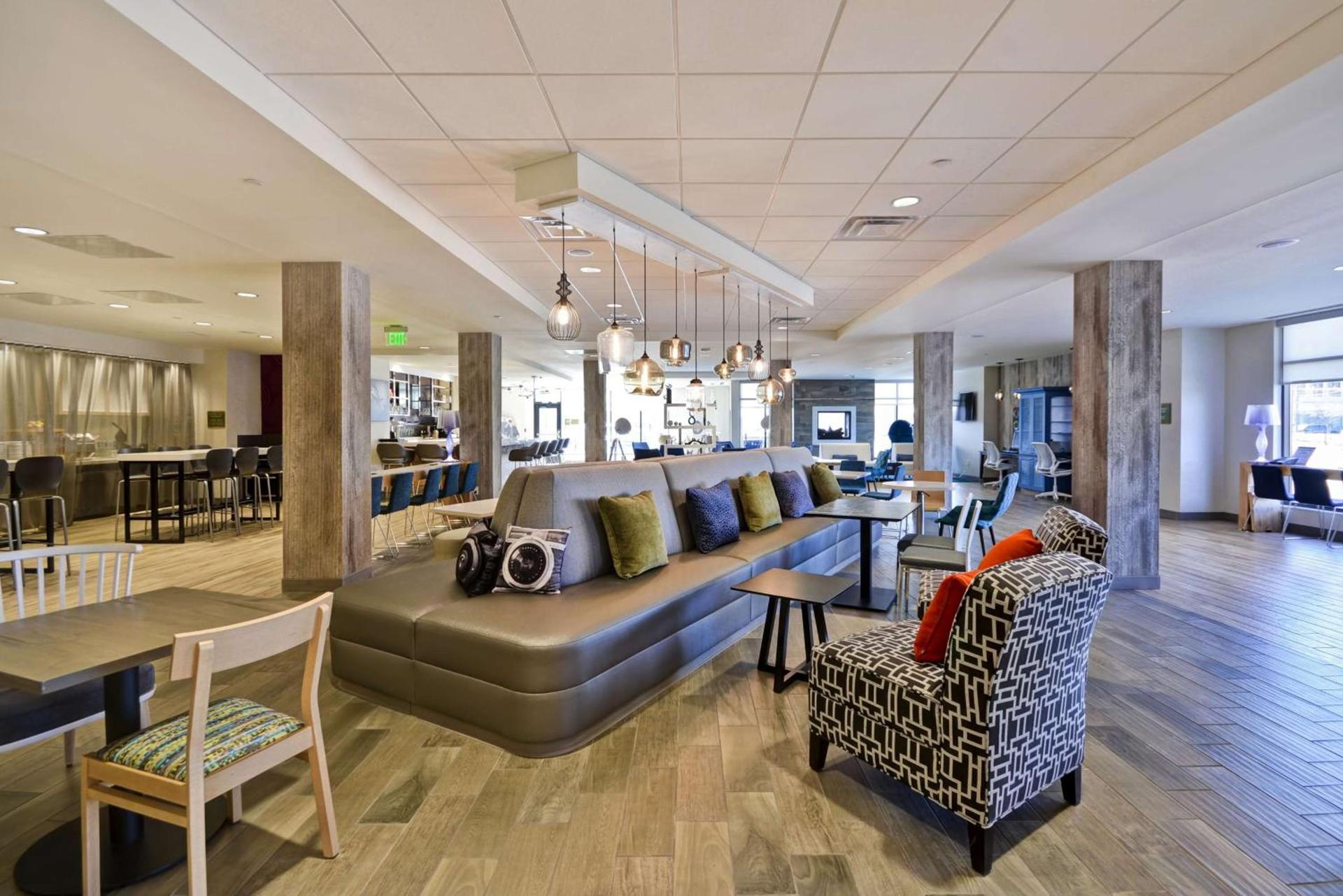 Home2 Suites by Hilton Perrysburg Levis Commons Toledo photo 5