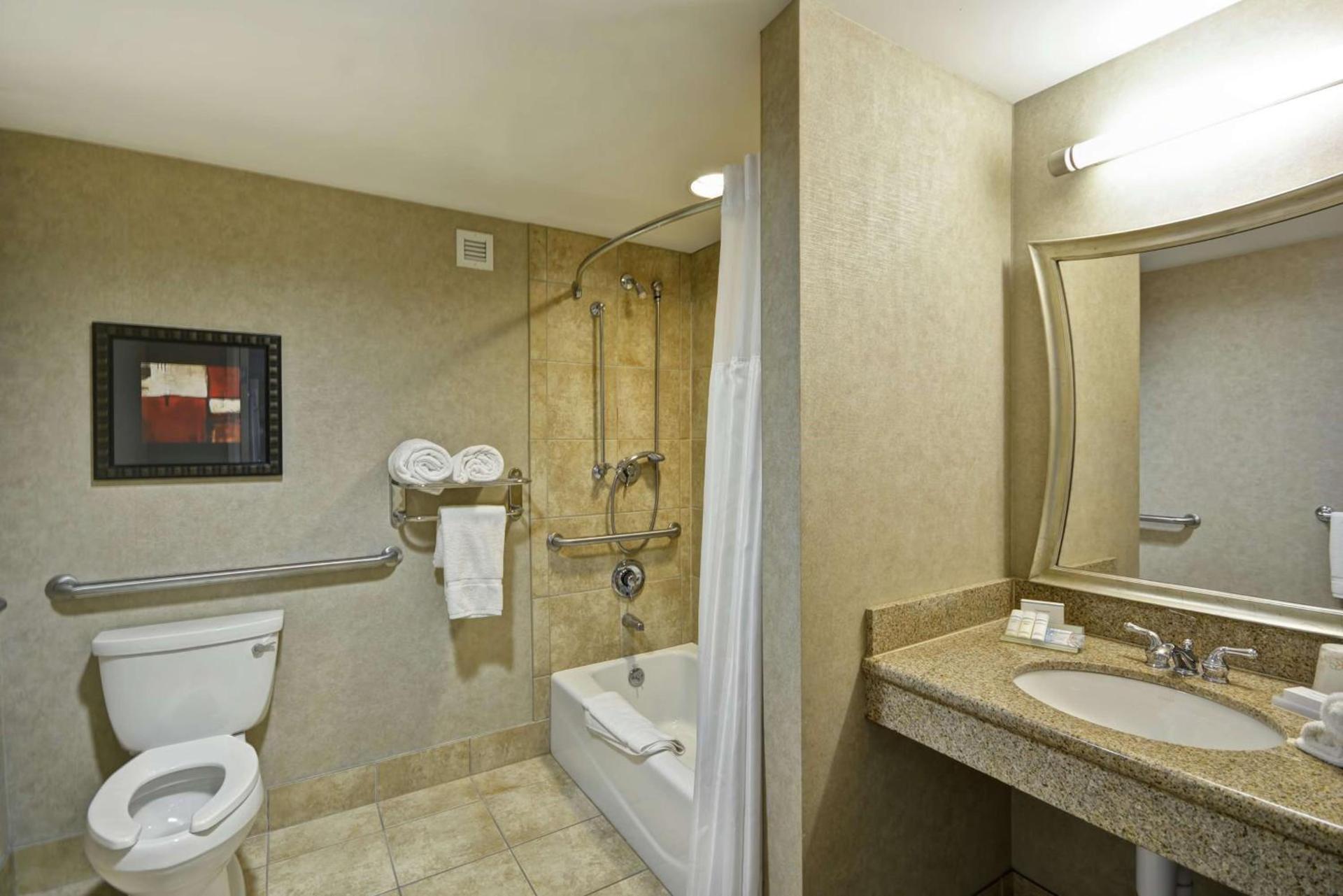 Hilton Garden Inn Toledo / Perrysburg photo 14