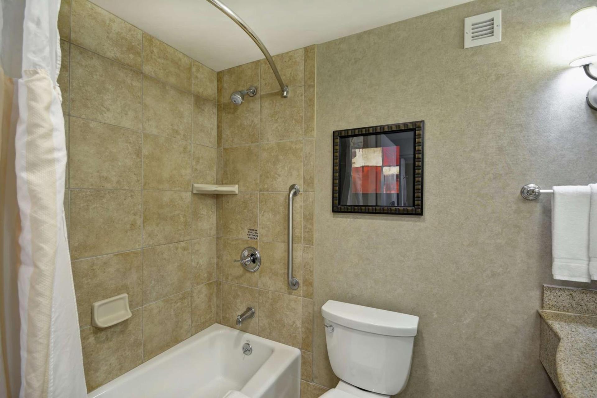 Hilton Garden Inn Toledo / Perrysburg photo 21