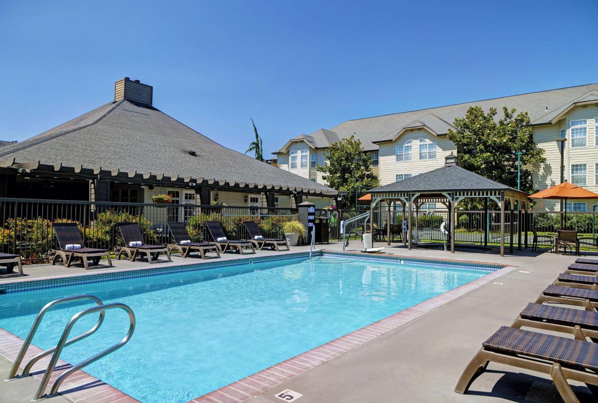 Homewood Suites by Hilton Vancouver-Portland photo 2