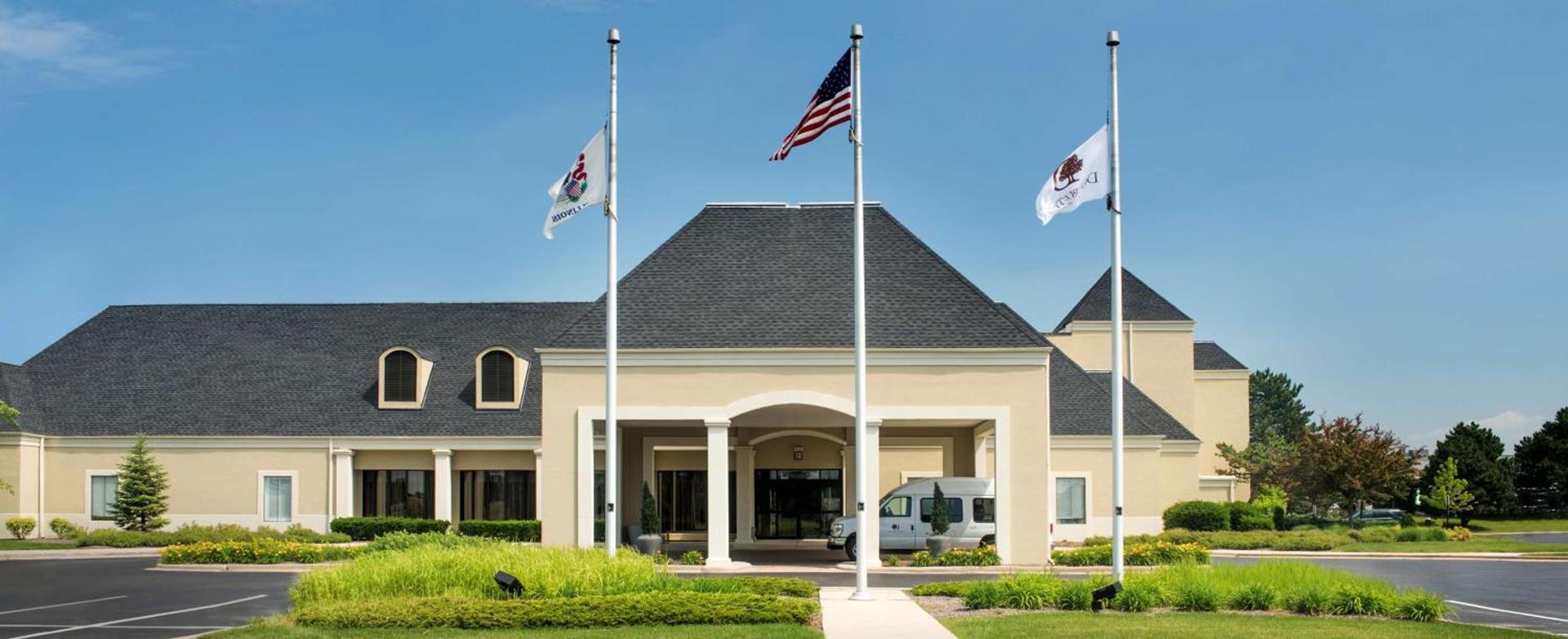 DoubleTree by Hilton Hotel Chicago Wood Dale - Elk Grove photo 2