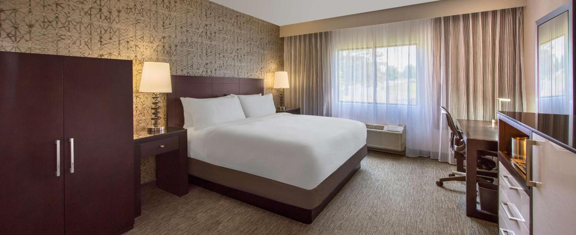 DoubleTree by Hilton Hotel Chicago Wood Dale - Elk Grove photo 20