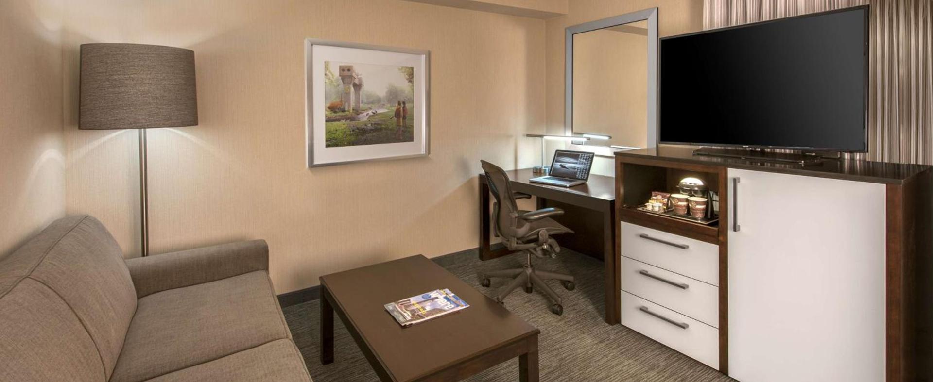 DoubleTree by Hilton Hotel Chicago Wood Dale - Elk Grove photo 23