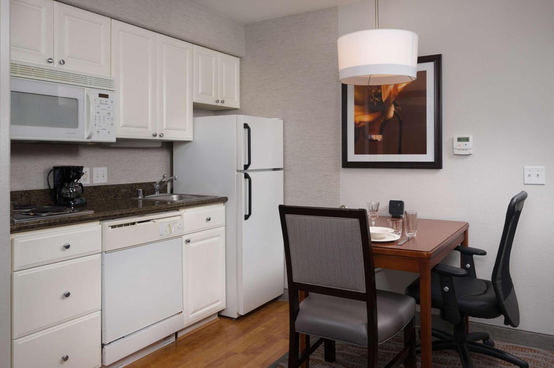 Homewood Suites by Hilton Vancouver-Portland photo 32