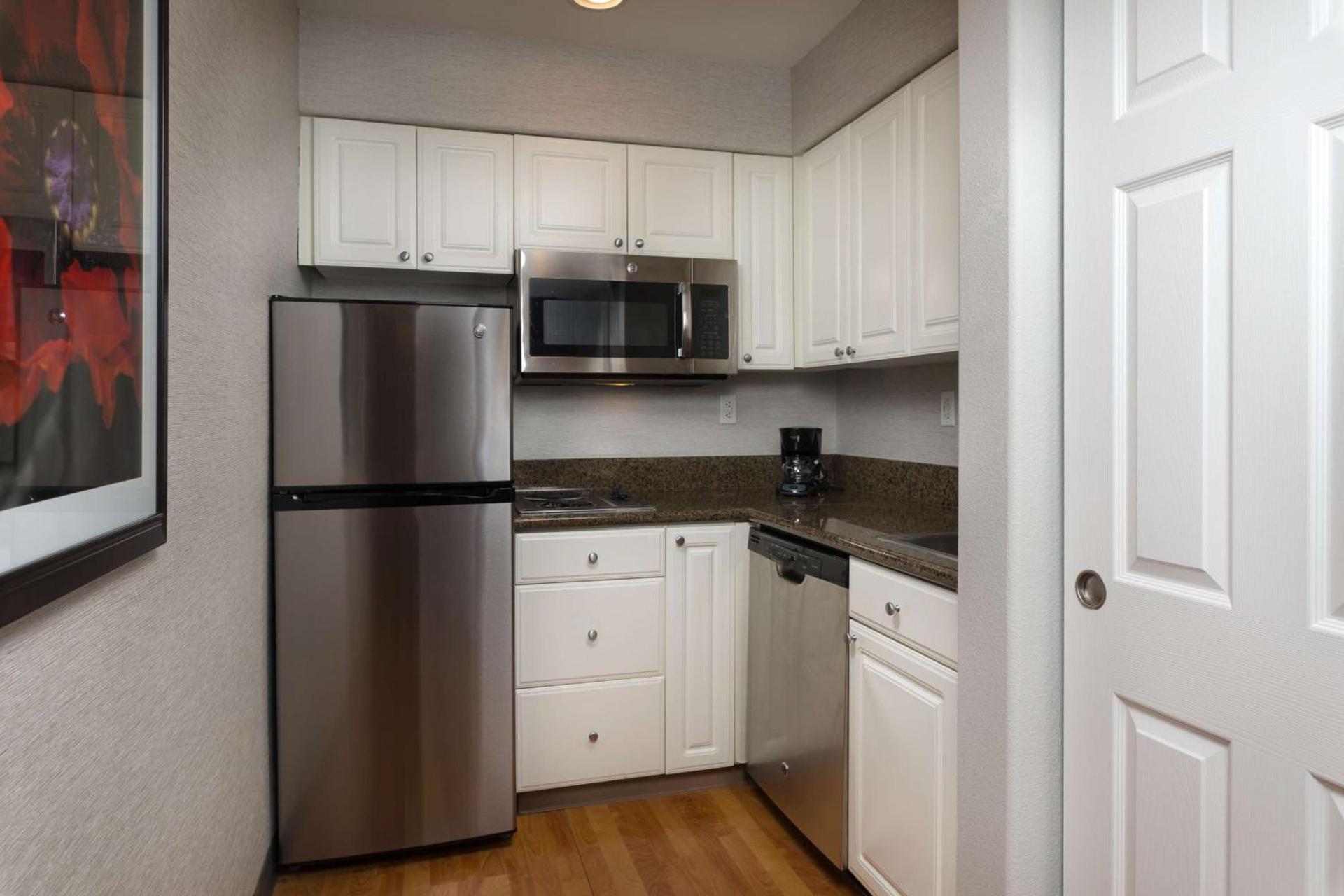 Homewood Suites by Hilton Vancouver-Portland photo 40