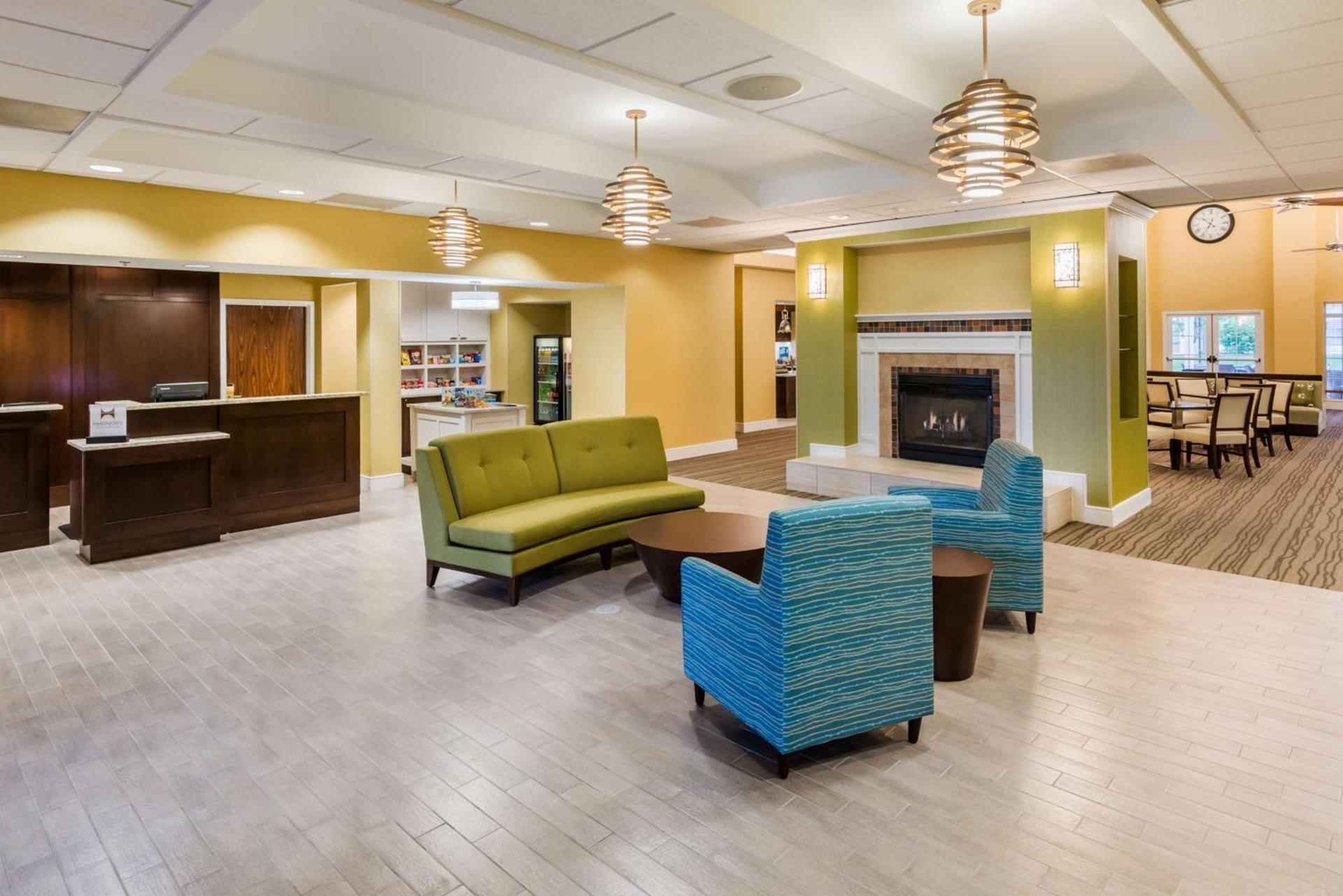 Larkspur Landing Extended Stay Suites St Louis Riverport photo 5