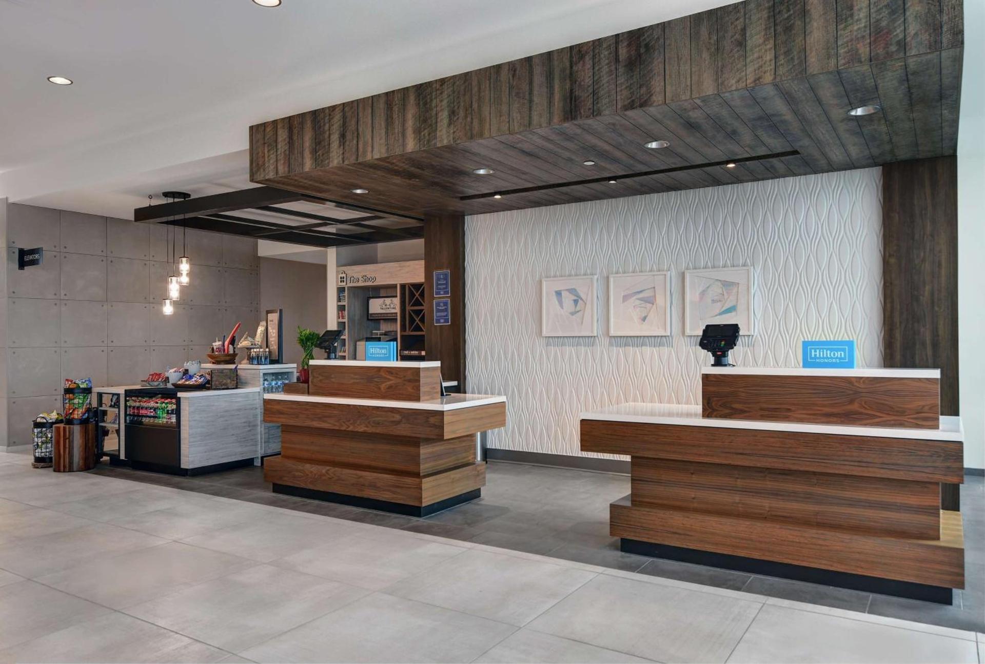 Hilton Garden Inn Madison Huntsville Airport photo 8