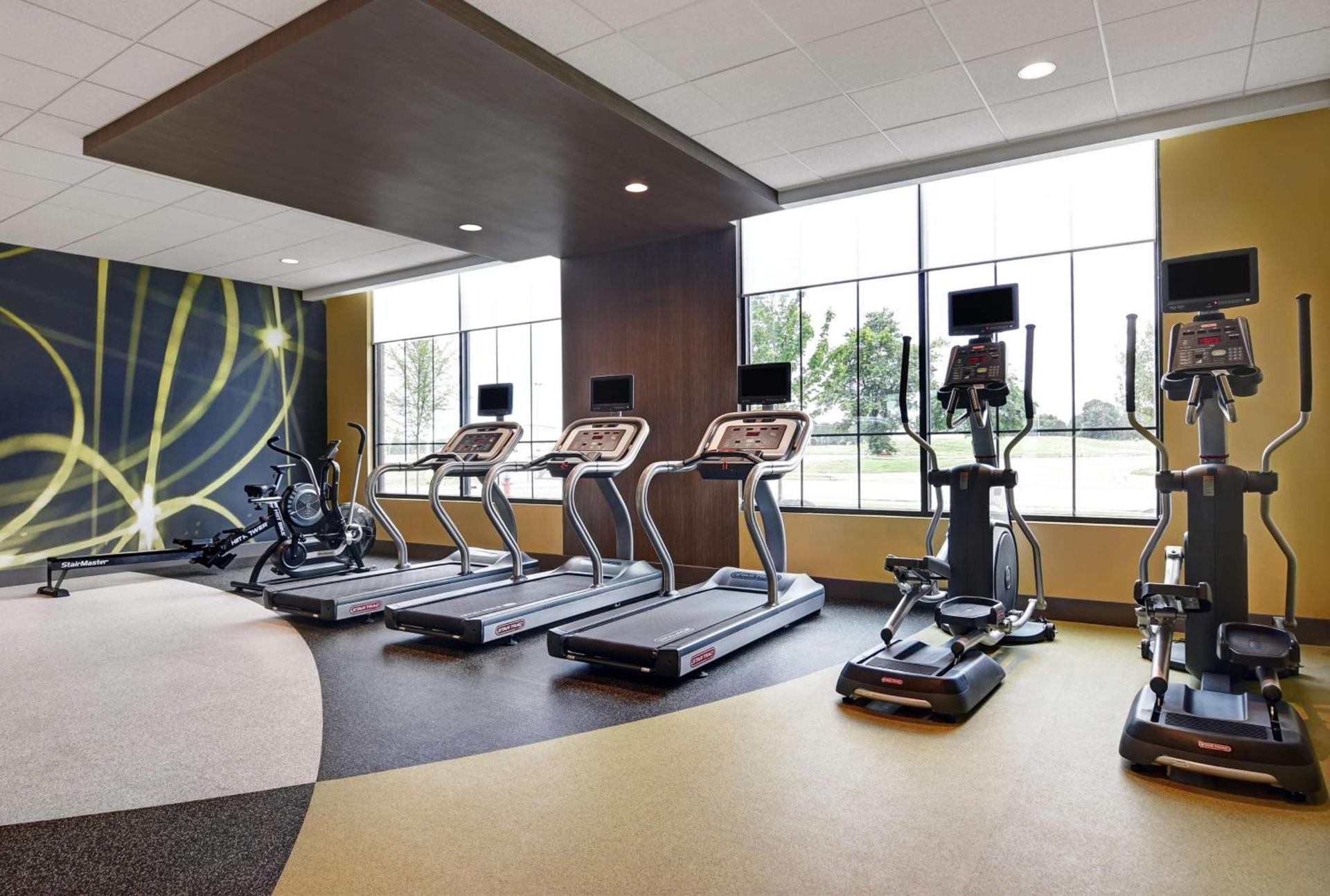 Hilton Garden Inn Madison Huntsville Airport photo 16