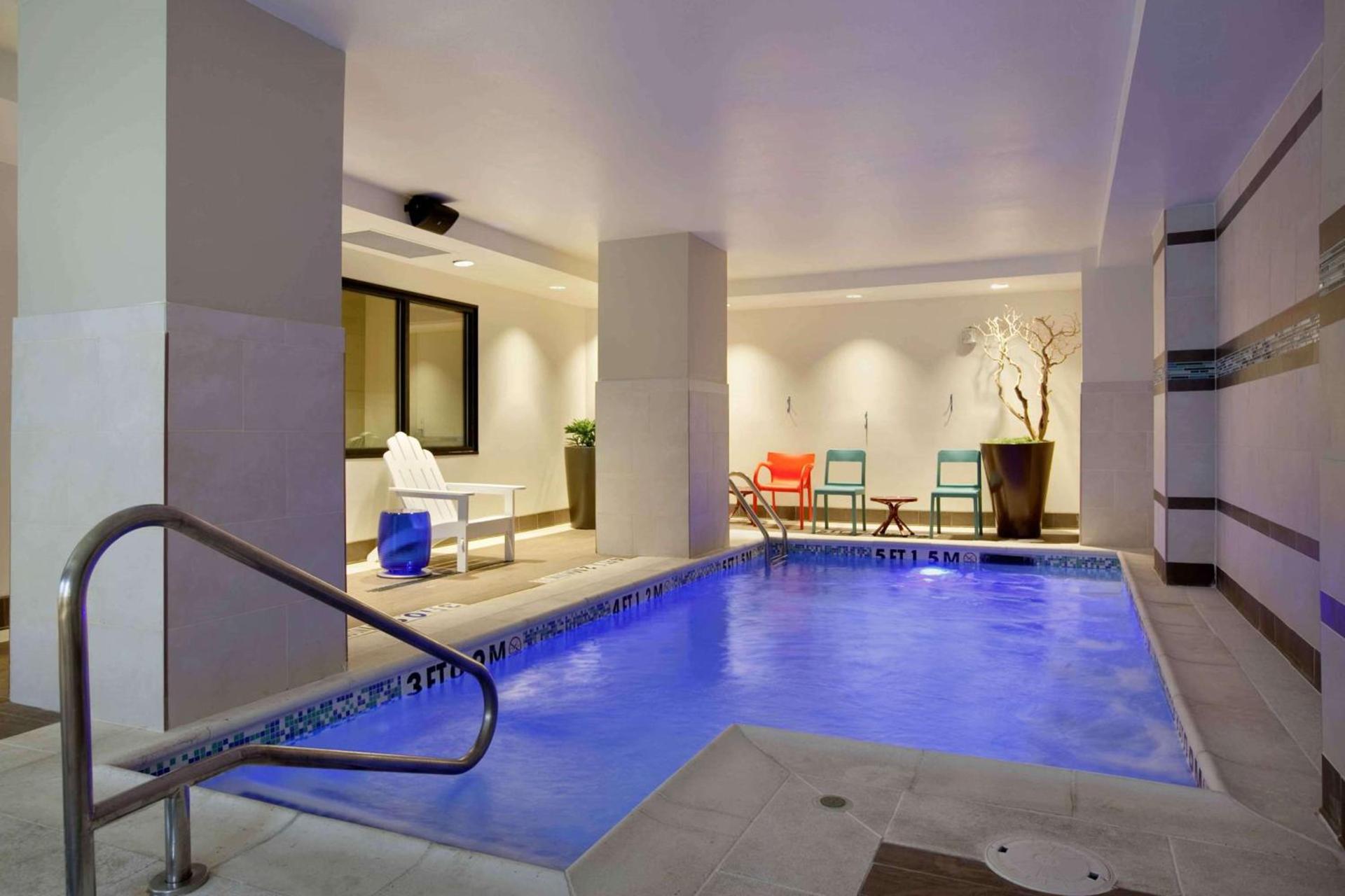 Home2 Suites by Hilton San Antonio Downtown - Riverwalk, TX photo 7