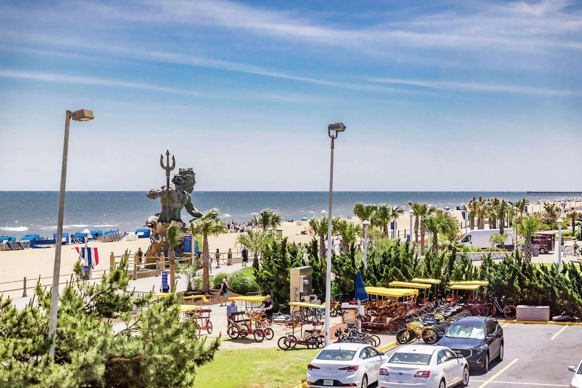 Hampton Inn Virginia Beach Oceanfront North photo 3