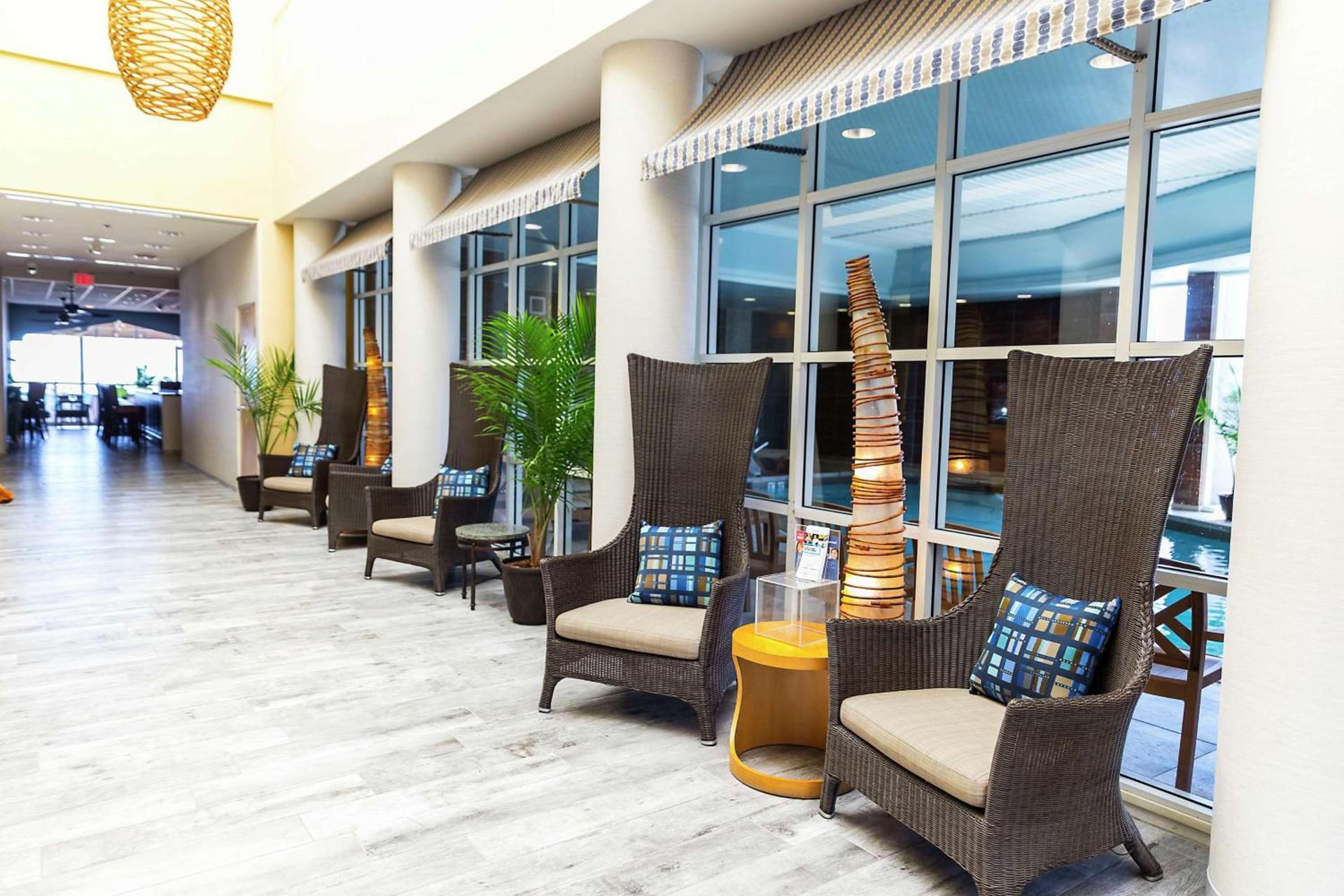 Hampton Inn Virginia Beach Oceanfront North photo 12