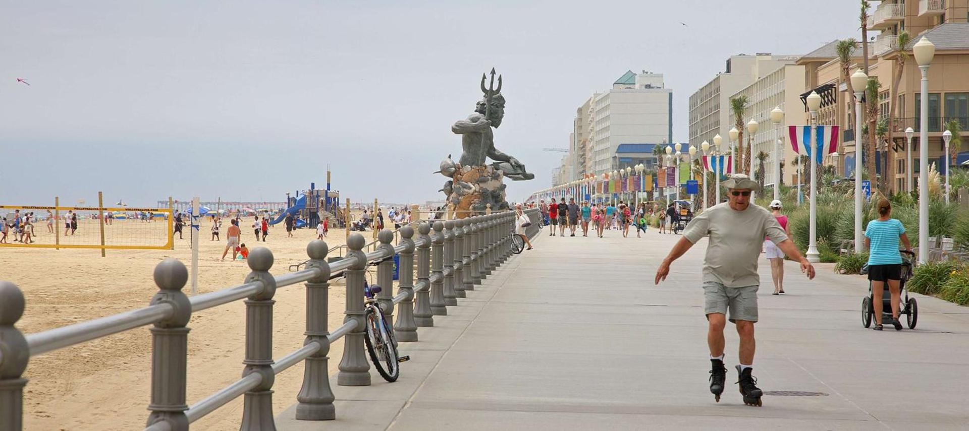 Hampton Inn Virginia Beach Oceanfront North photo 45