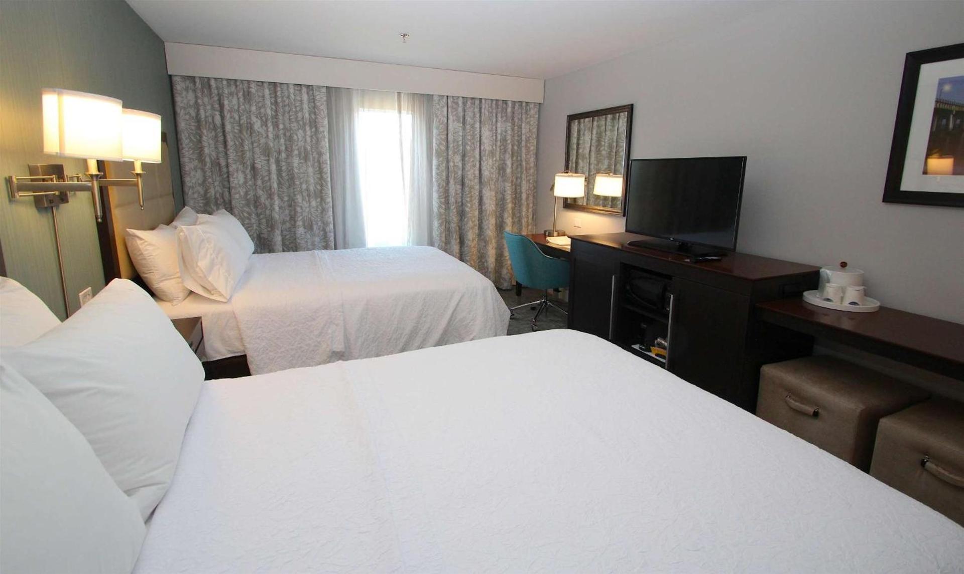 Hampton Inn- Suffolk photo 14