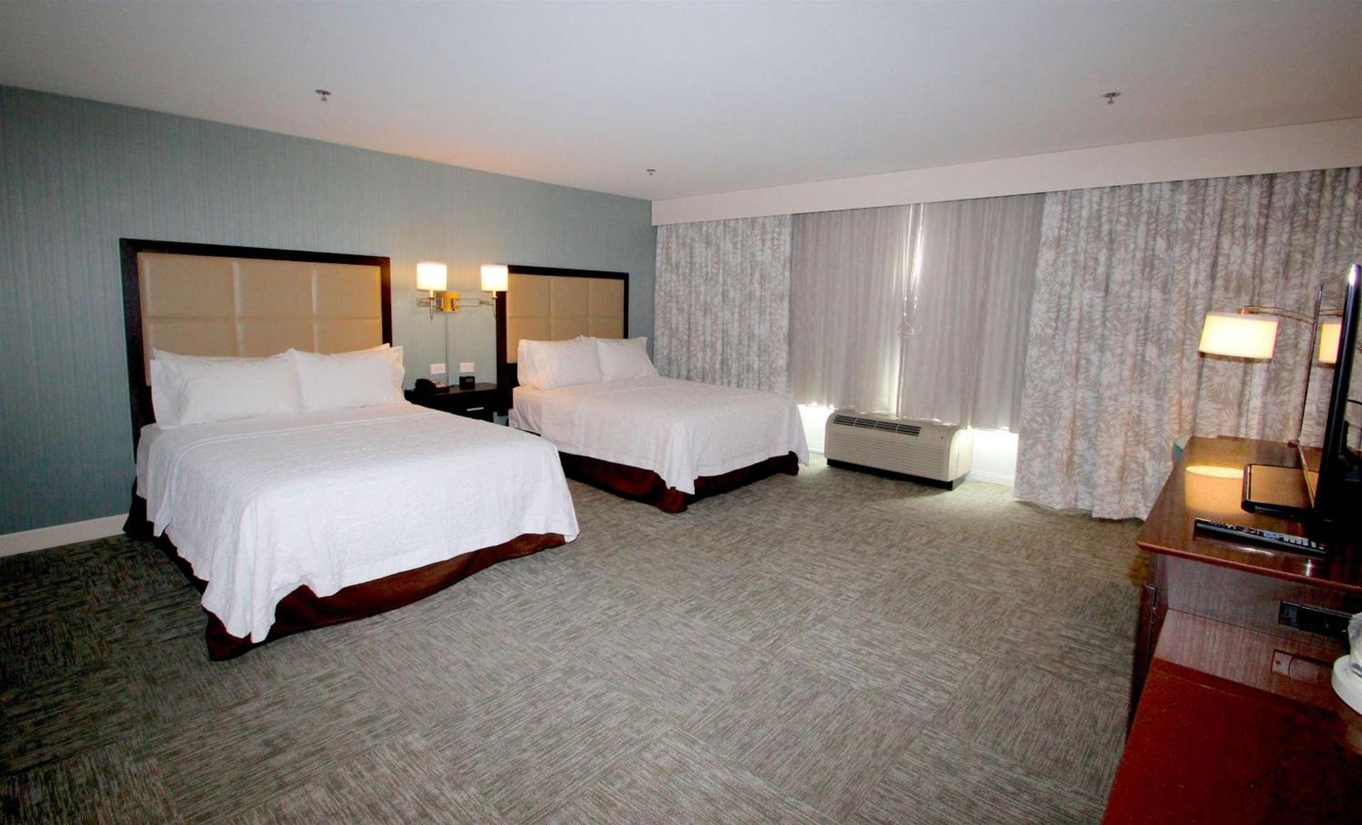 Hampton Inn- Suffolk photo 18