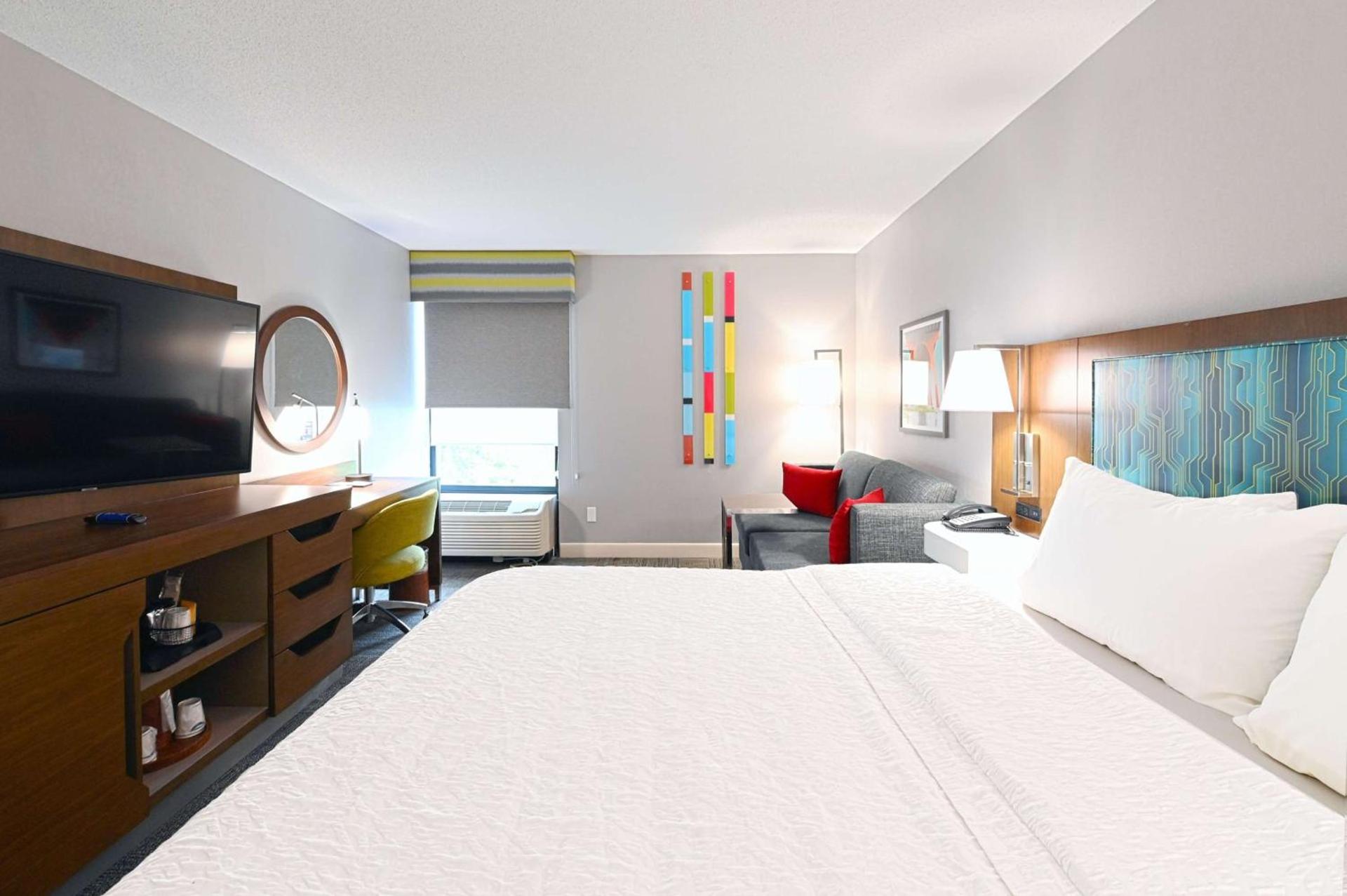 Hampton Inn Richmond-West Innsbrook photo 11