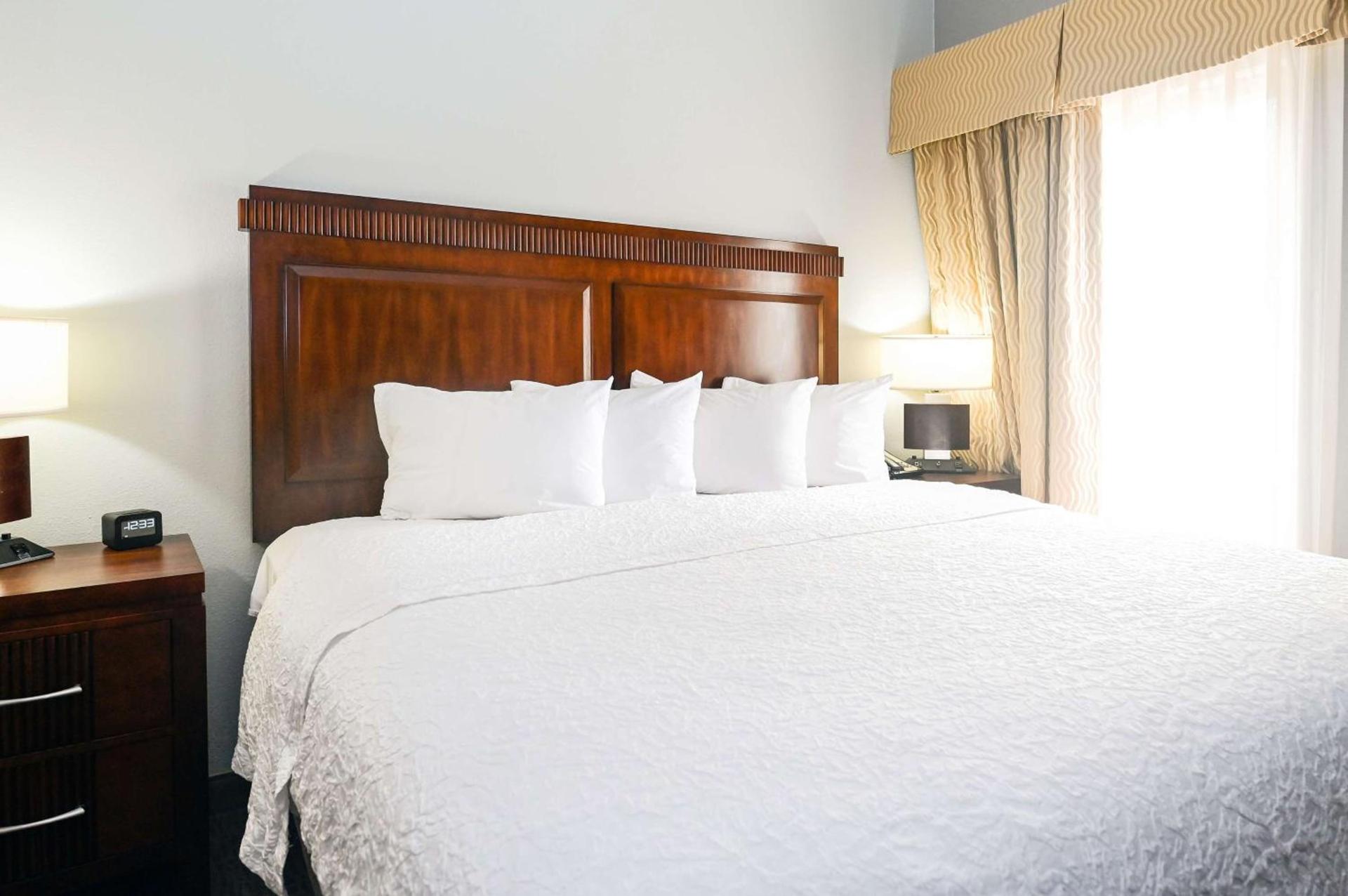 Hampton Inn Lexington Park photo 16