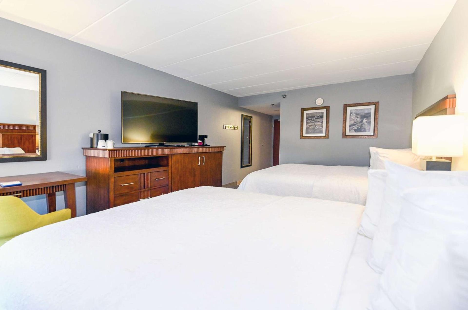 Hampton Inn Lexington Park photo 18