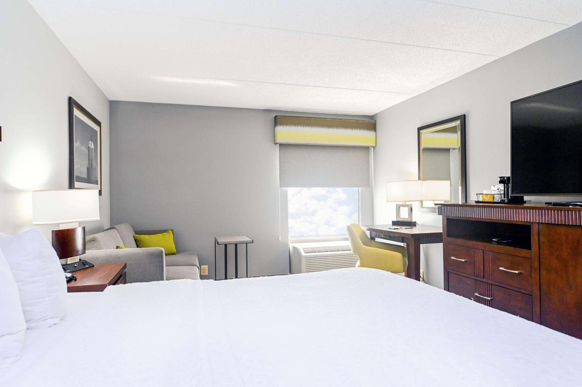 Hampton Inn Lexington Park photo 19