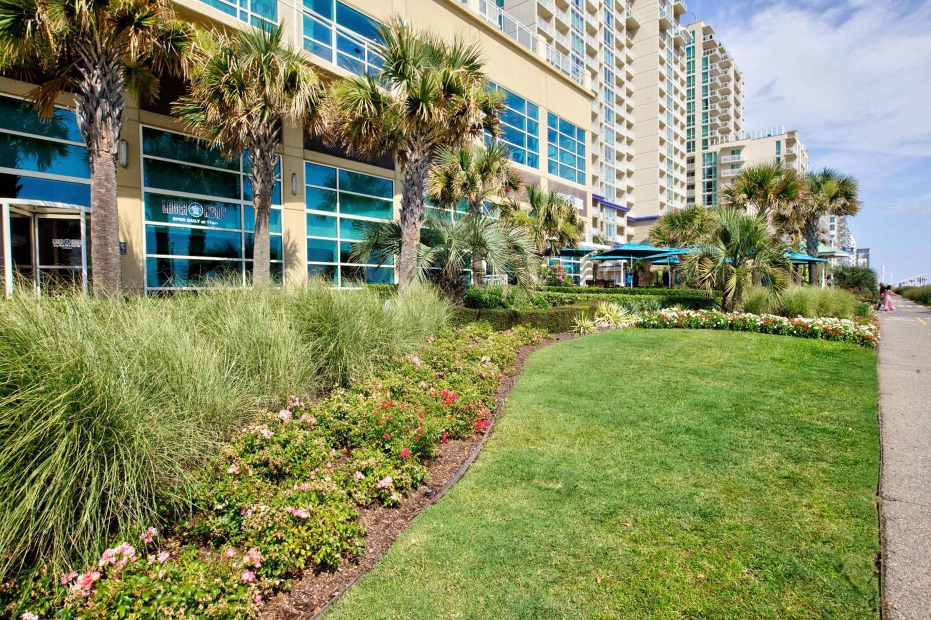 Hilton Garden Inn Virginia Beach Oceanfront photo 3