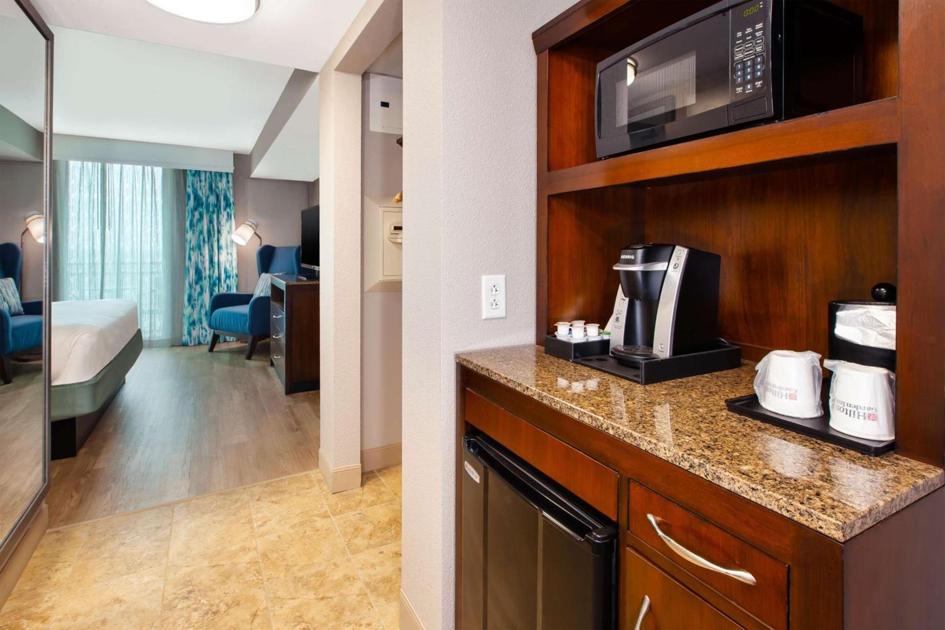Hilton Garden Inn Virginia Beach Oceanfront photo 49