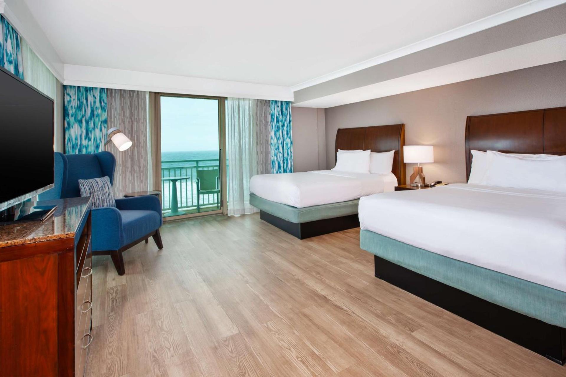 Hilton Garden Inn Virginia Beach Oceanfront photo 8