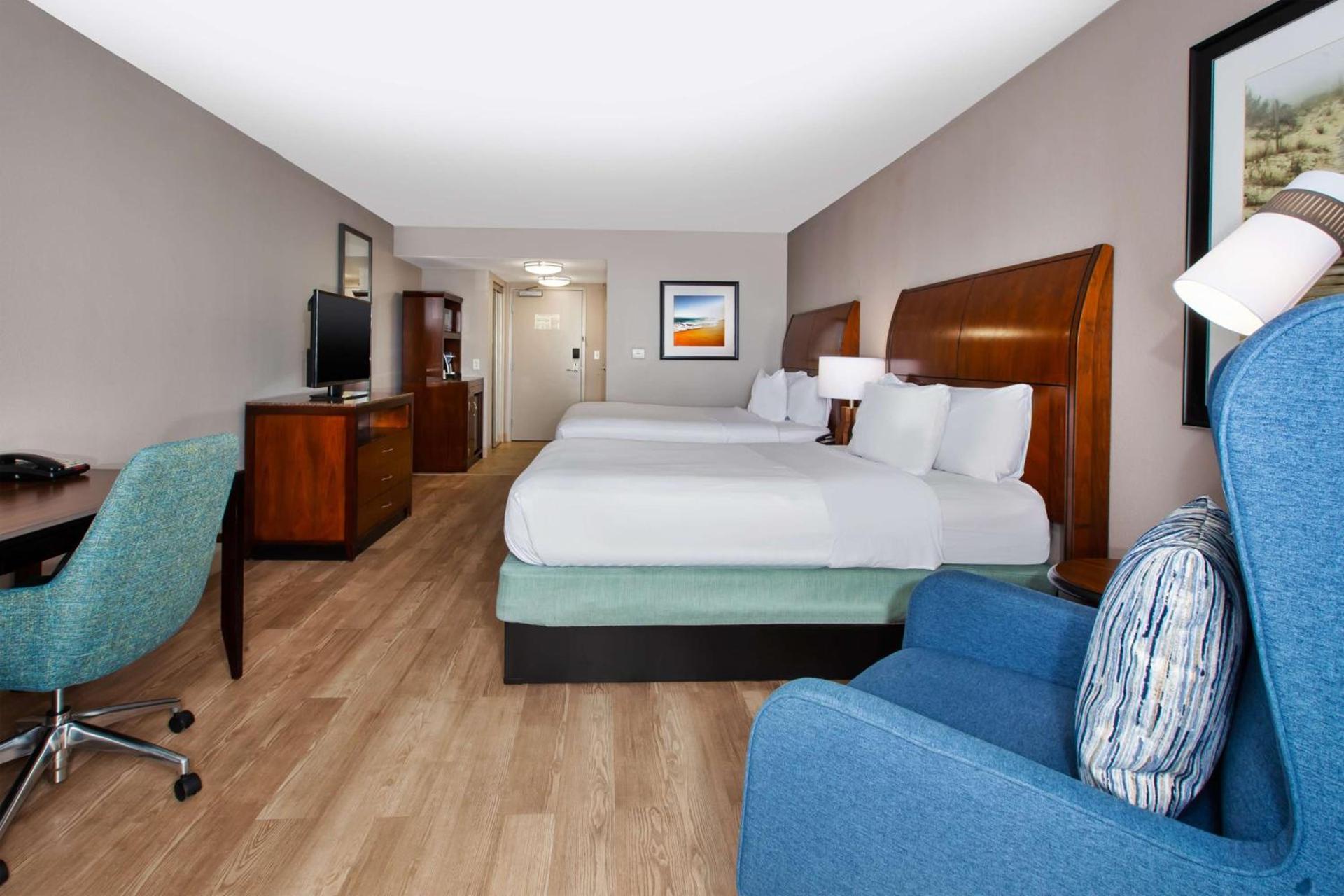 Hilton Garden Inn Virginia Beach Oceanfront photo 14