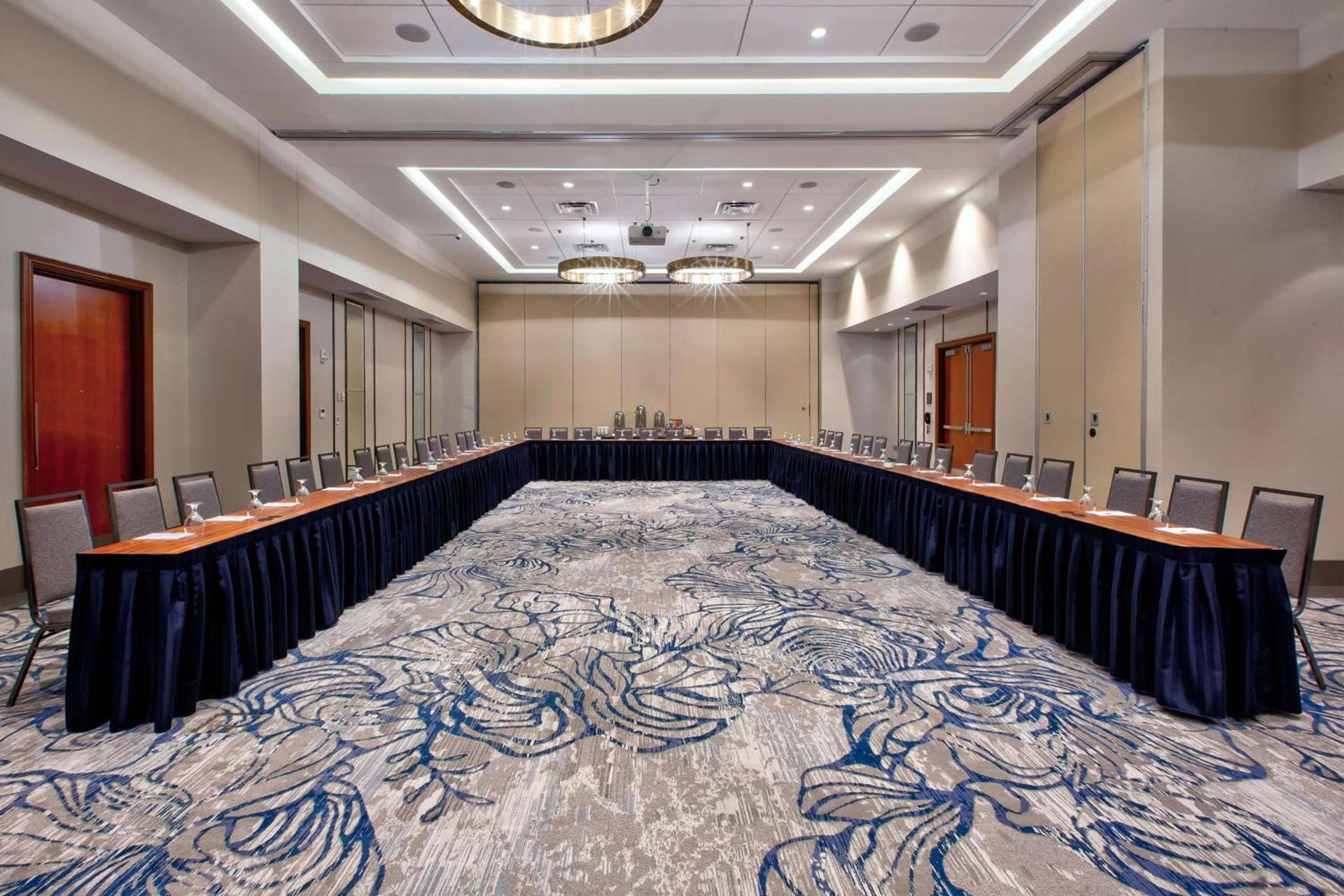 Hilton Garden Inn Virginia Beach Oceanfront photo 26