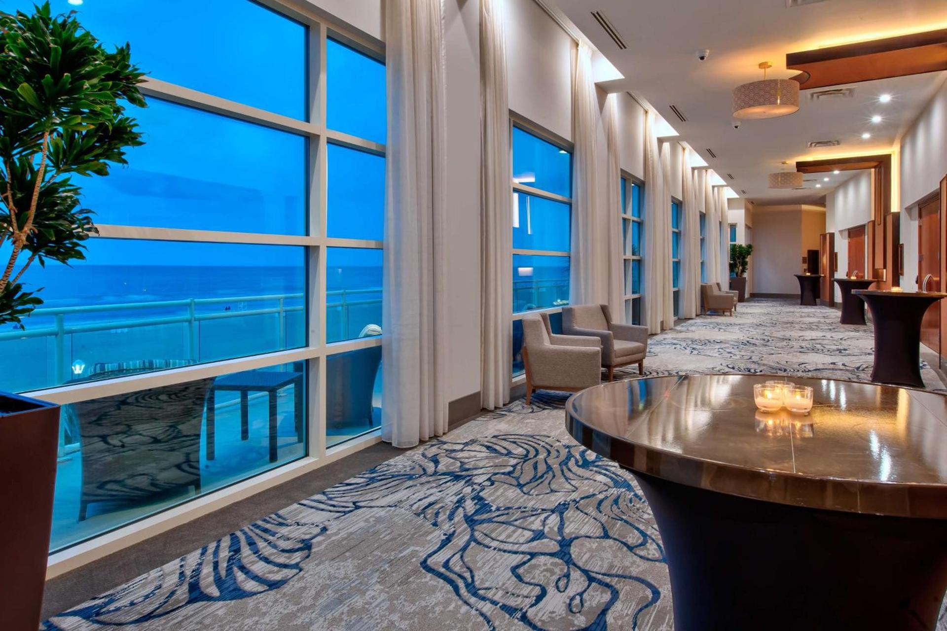 Hilton Garden Inn Virginia Beach Oceanfront photo 57