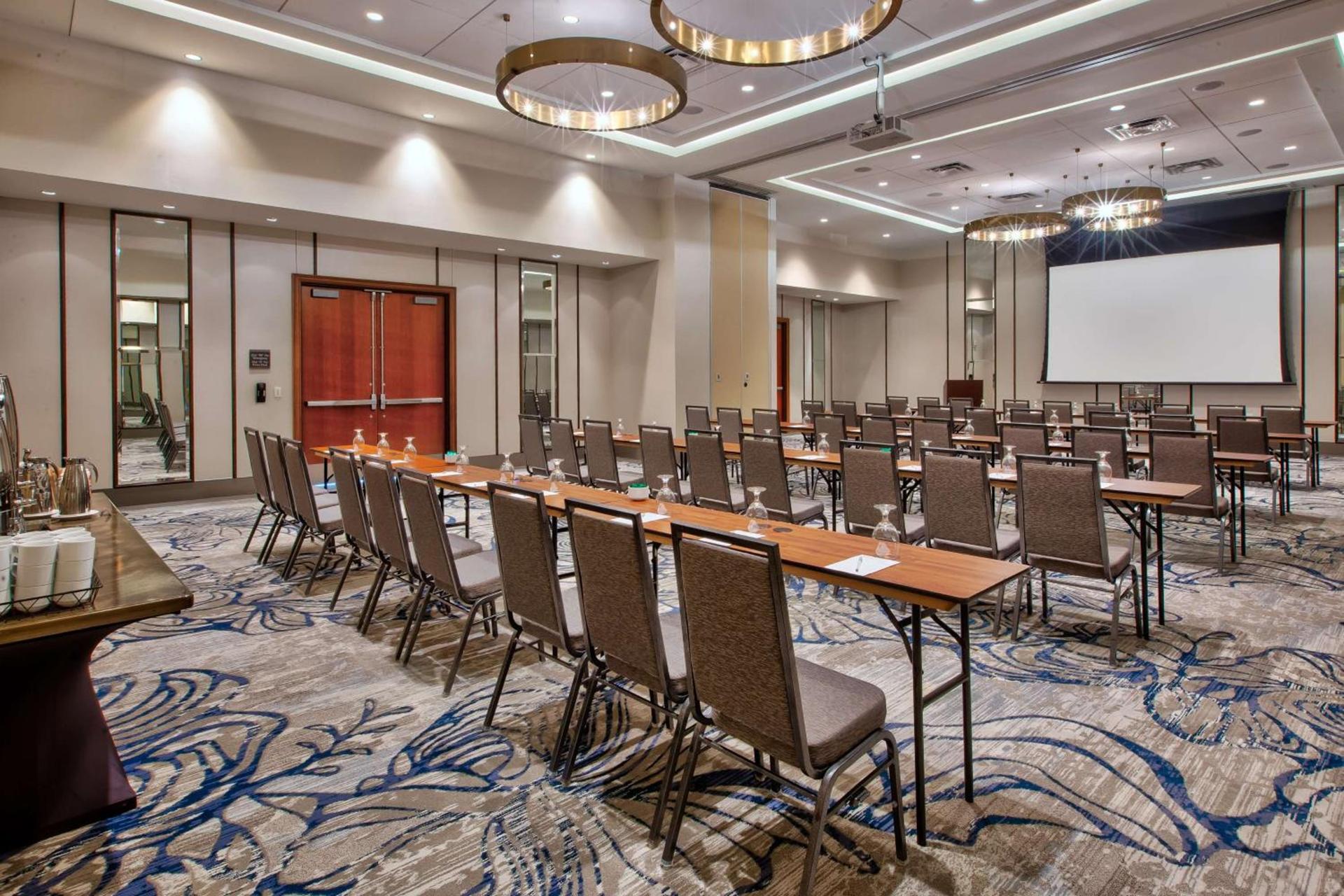 Hilton Garden Inn Virginia Beach Oceanfront photo 60