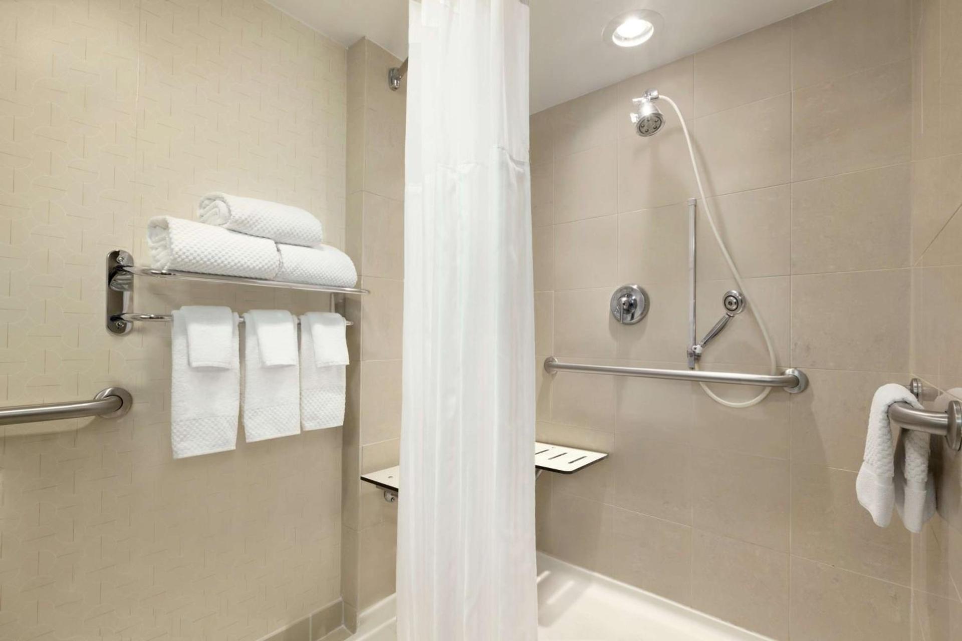 DoubleTree by Hilton Hotel Annapolis photo 18