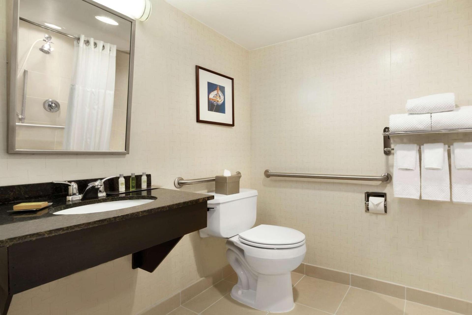 DoubleTree by Hilton Hotel Annapolis photo 22