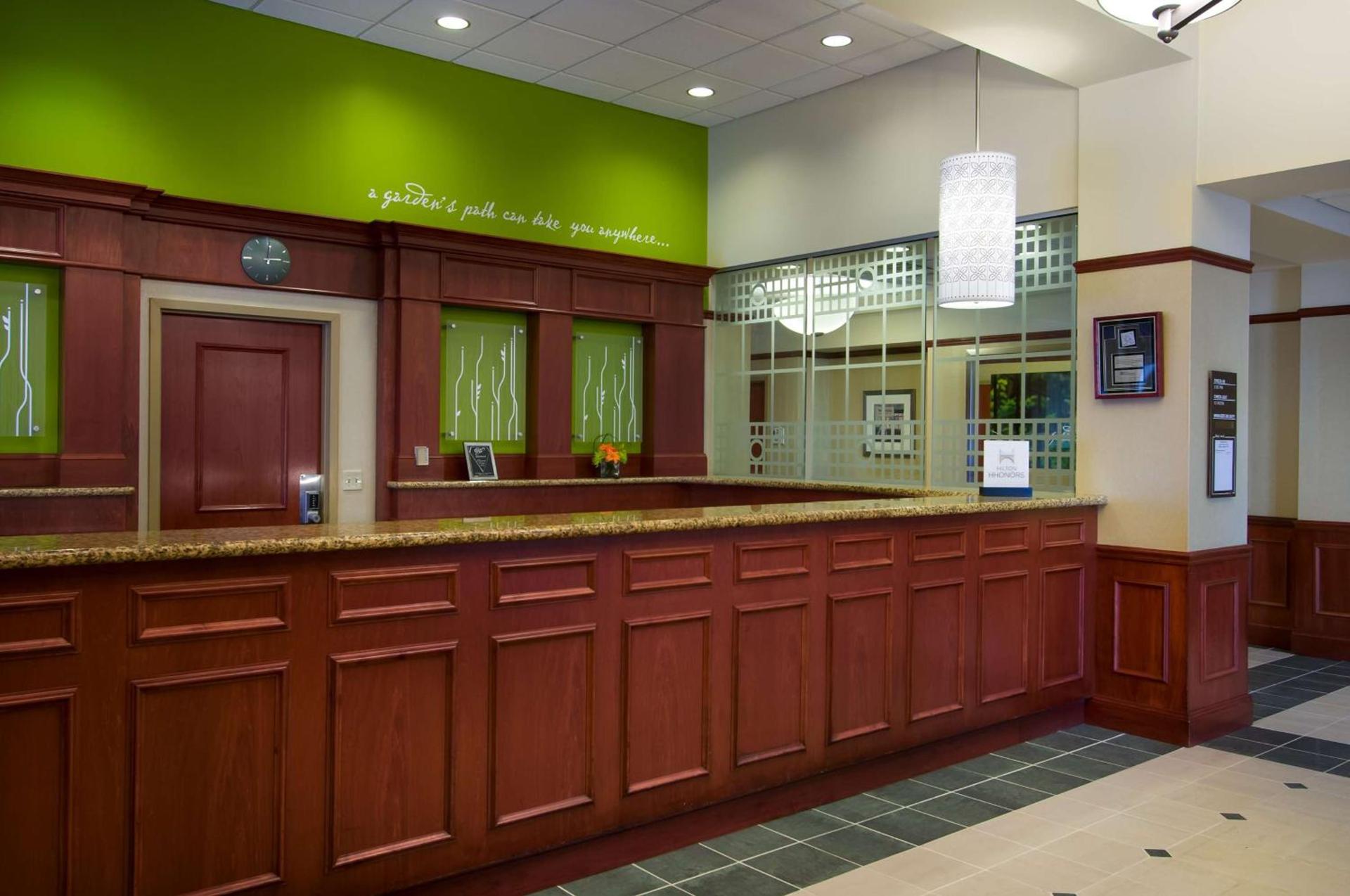 Hilton Garden Inn Detroit Downtown photo 3