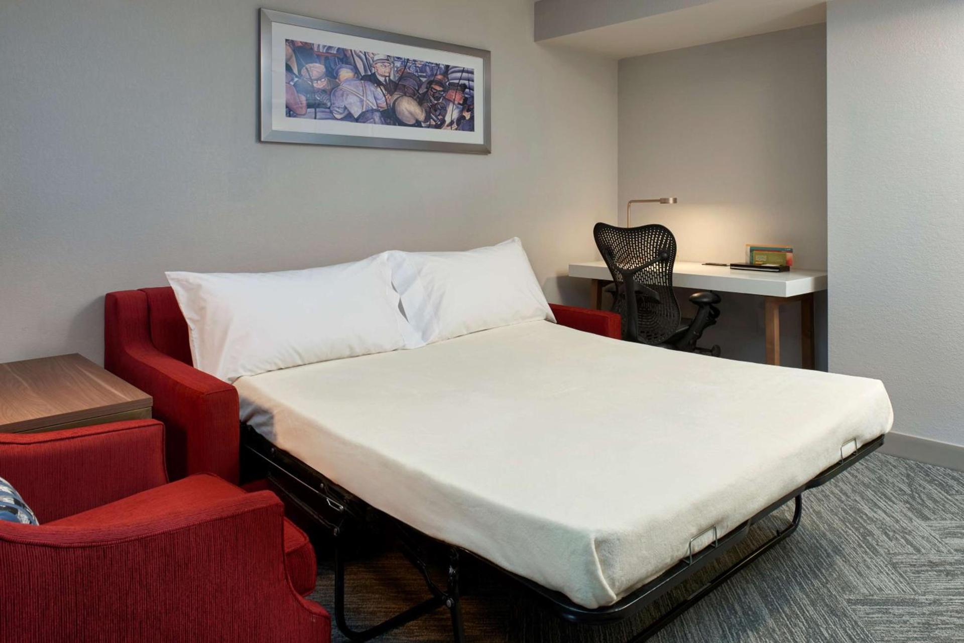 Hilton Garden Inn Detroit Downtown photo 10