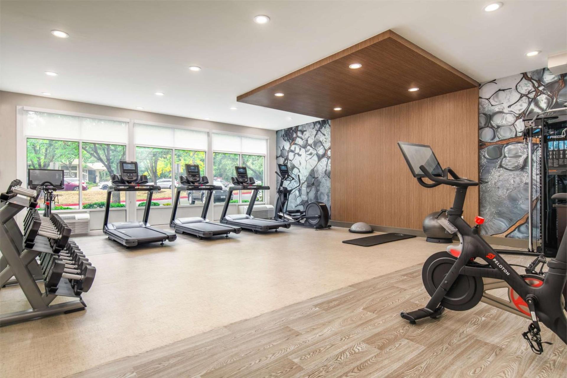 Hilton Garden Inn Portland Lake Oswego photo 9