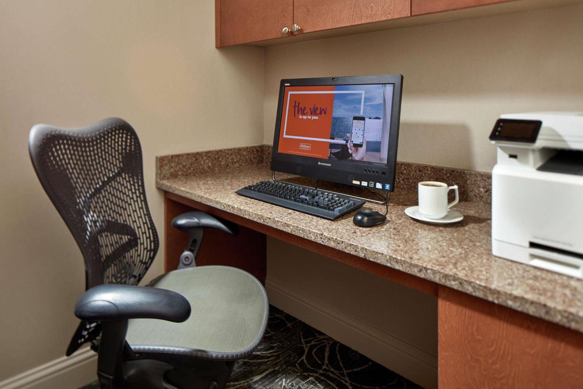 Hilton Garden Inn Portland Lake Oswego photo 24