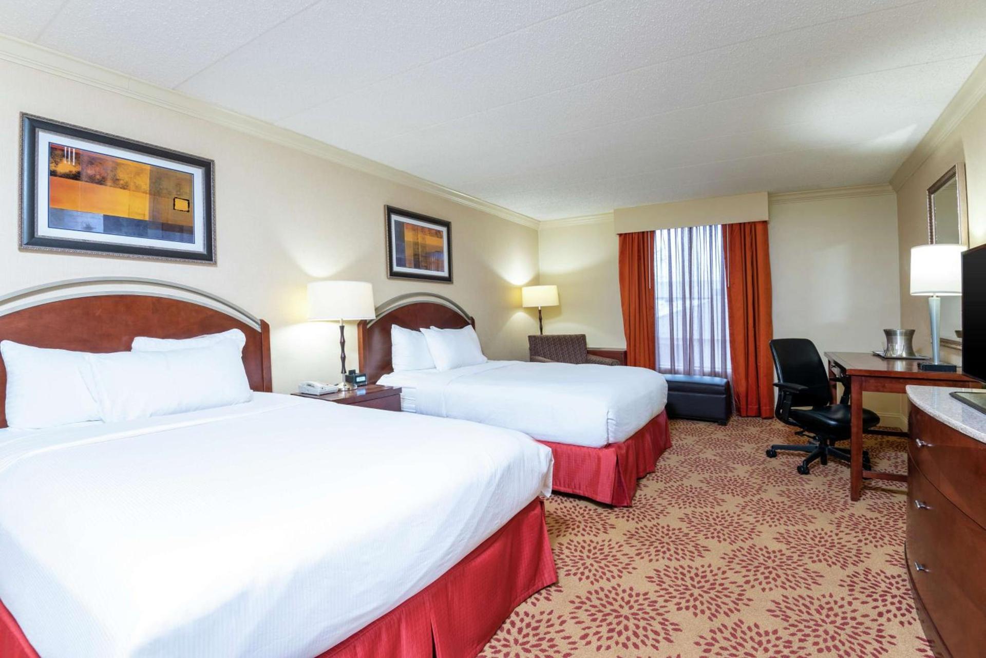 DoubleTree by Hilton Hotel Grand Rapids Airport photo 23