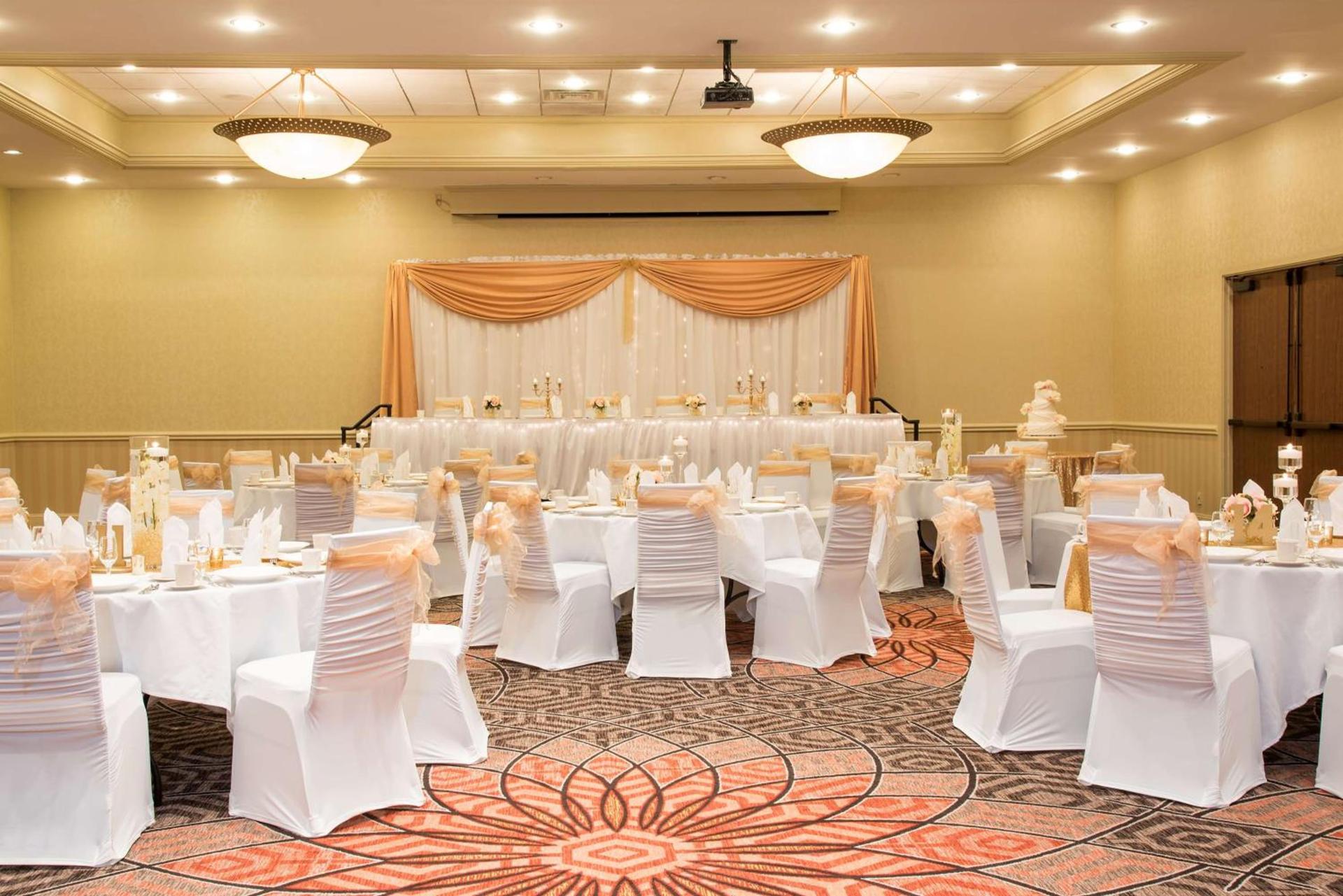 DoubleTree by Hilton Hotel Grand Rapids Airport photo 68