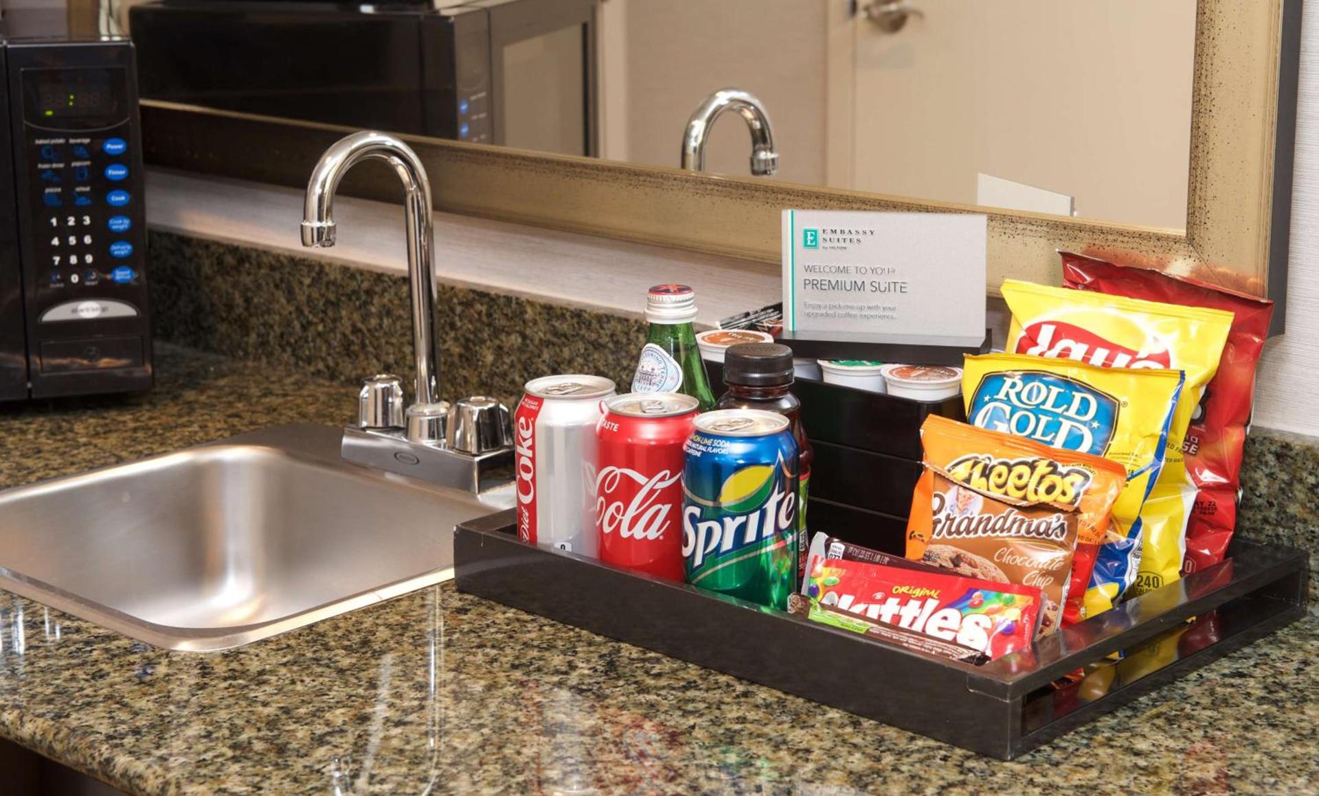 Embassy Suites by Hilton Detroit - Livonia/Novi photo 37
