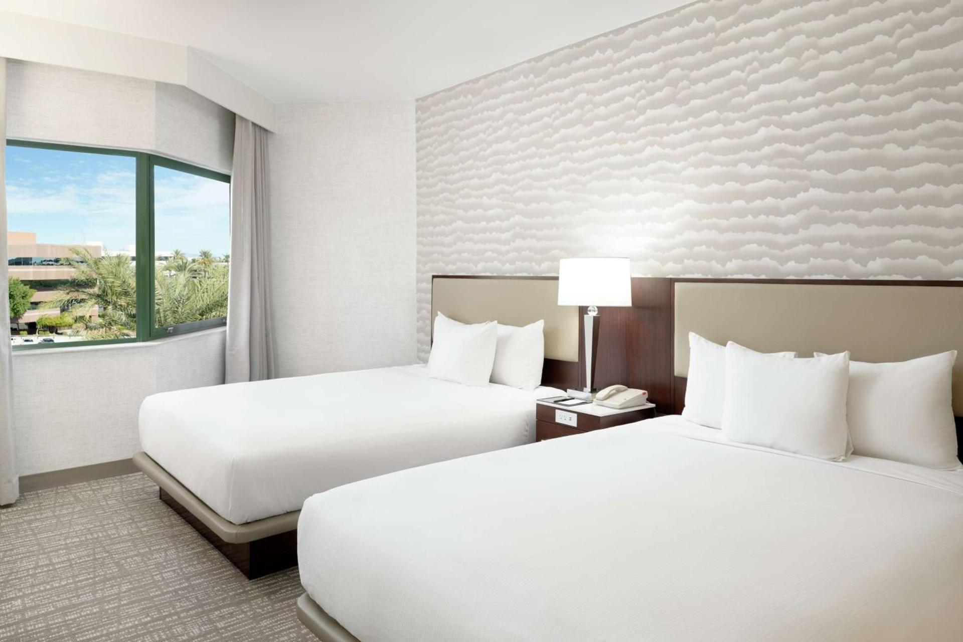 DoubleTree Suites by Hilton Phoenix photo 28